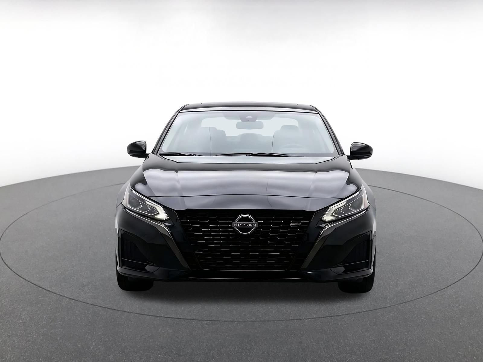Thumbnail: 2025 Nissan Altima - 2