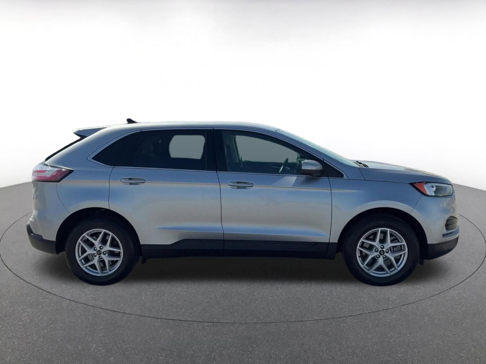 Thumbnail: 2024 Ford Edge - 16