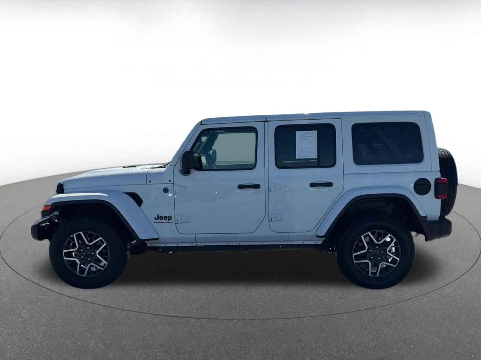 Thumbnail: 2025 Jeep Wrangler - 9