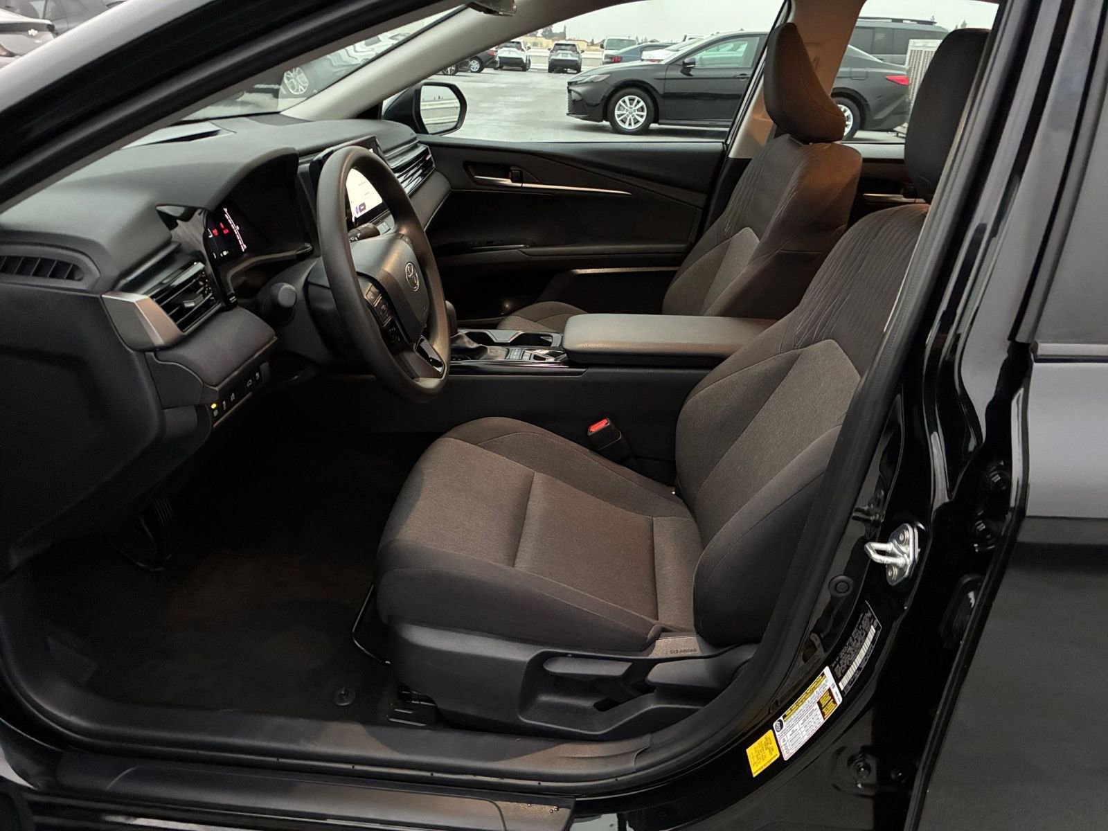 Thumbnail: 2025 Toyota Camry - 24