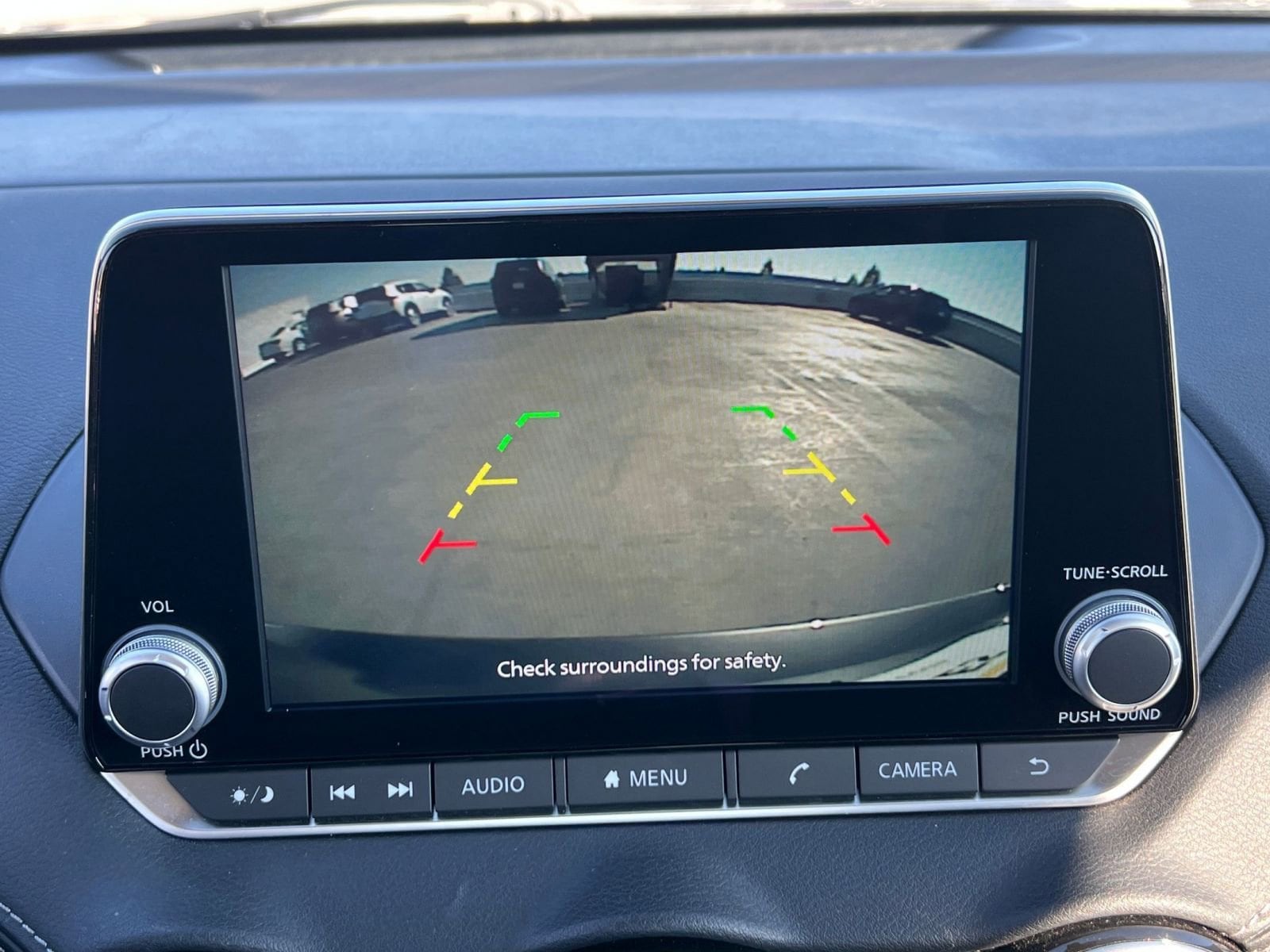 Thumbnail: 2025 Nissan Sentra - 20