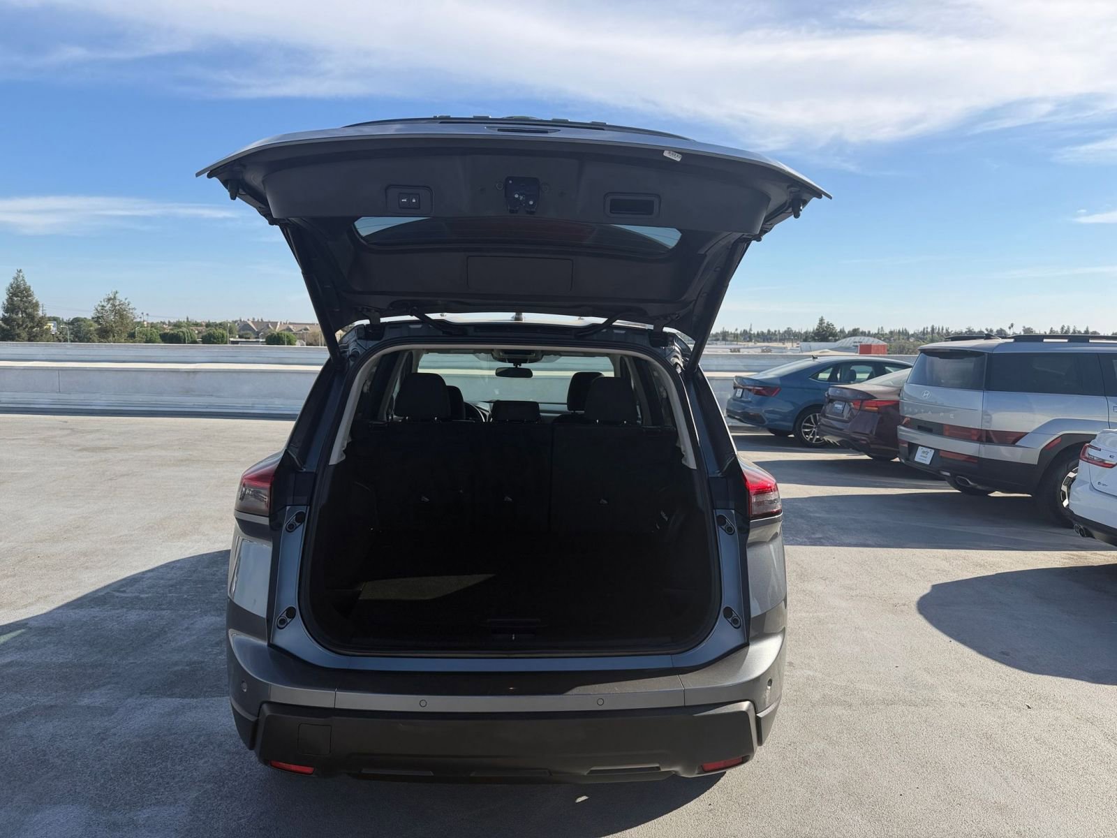 Thumbnail: 2025 Nissan Rogue - 33