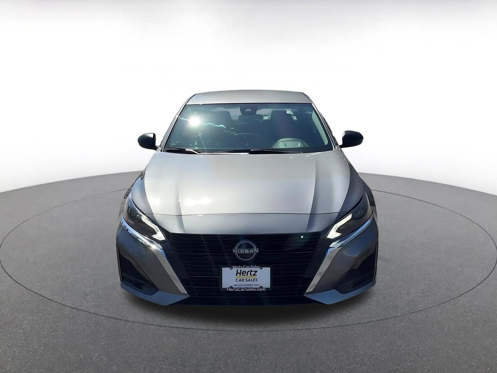 Thumbnail: 2025 Nissan Altima - 4