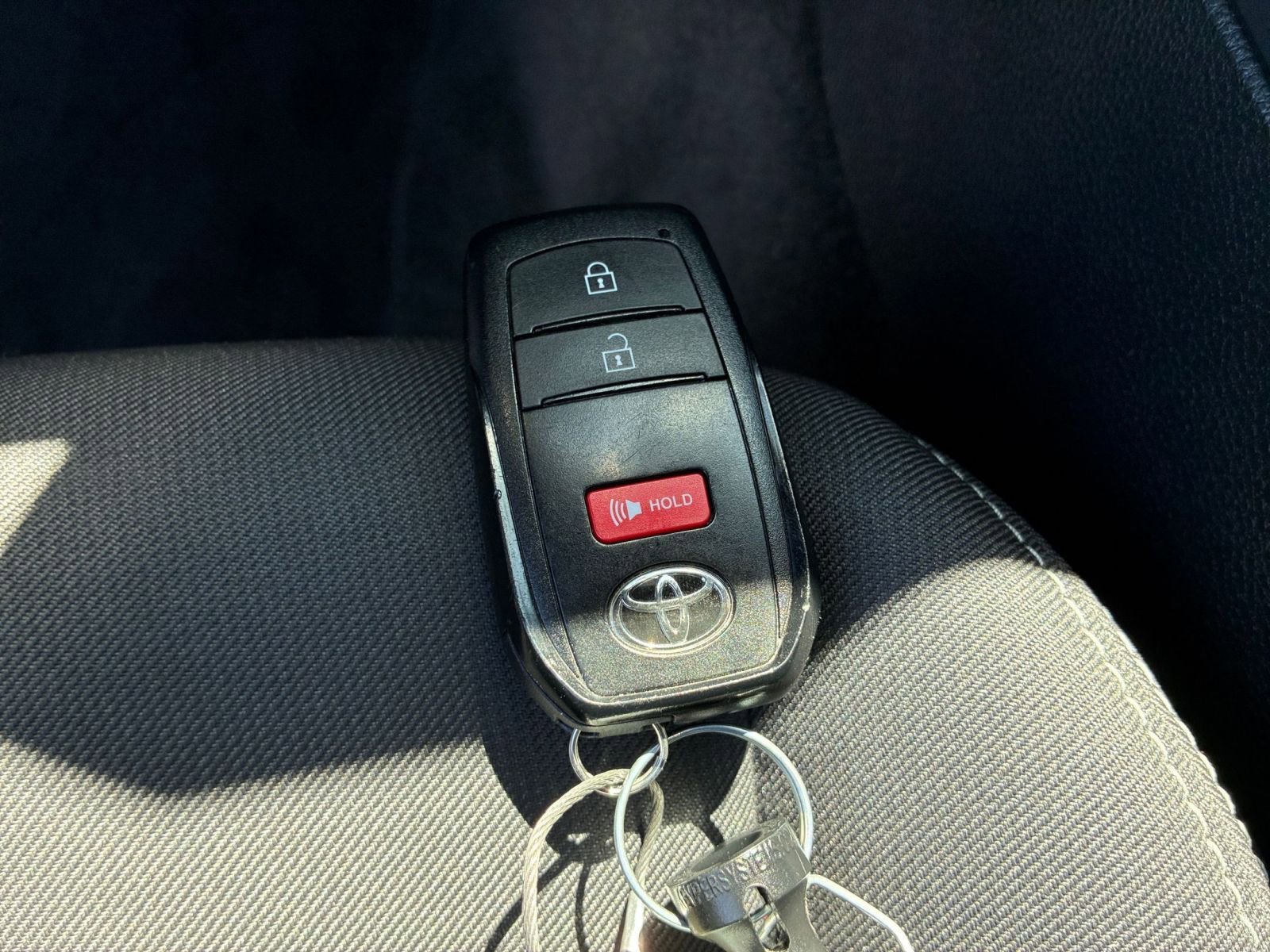 Thumbnail: 2025 Toyota Tacoma - 21