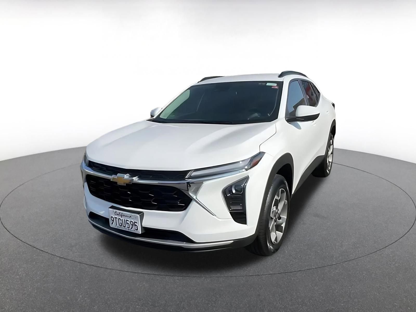 Thumbnail: 2025 Chevrolet Trax - 7