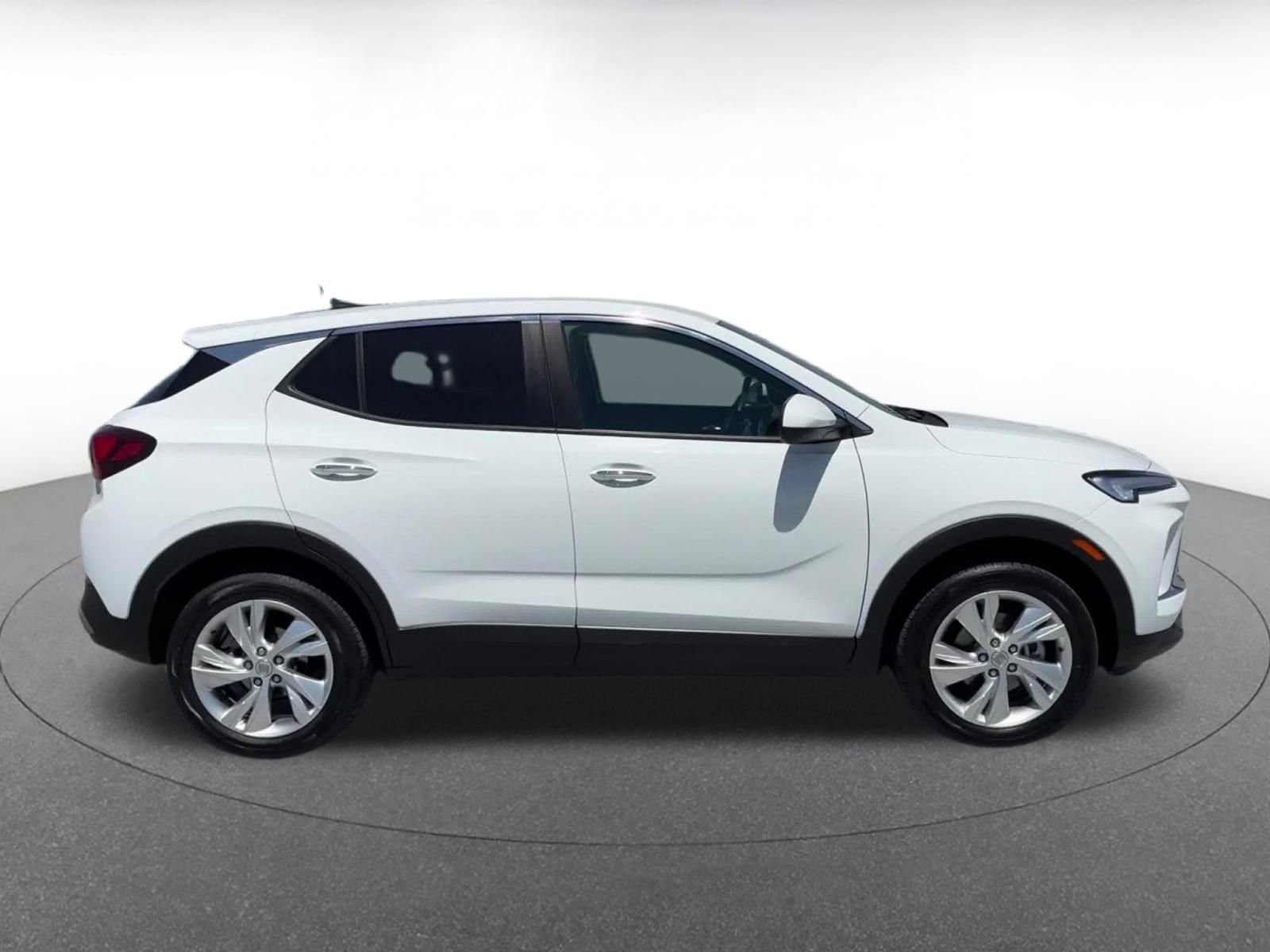 Thumbnail: 2025 Buick Encore GX - 16