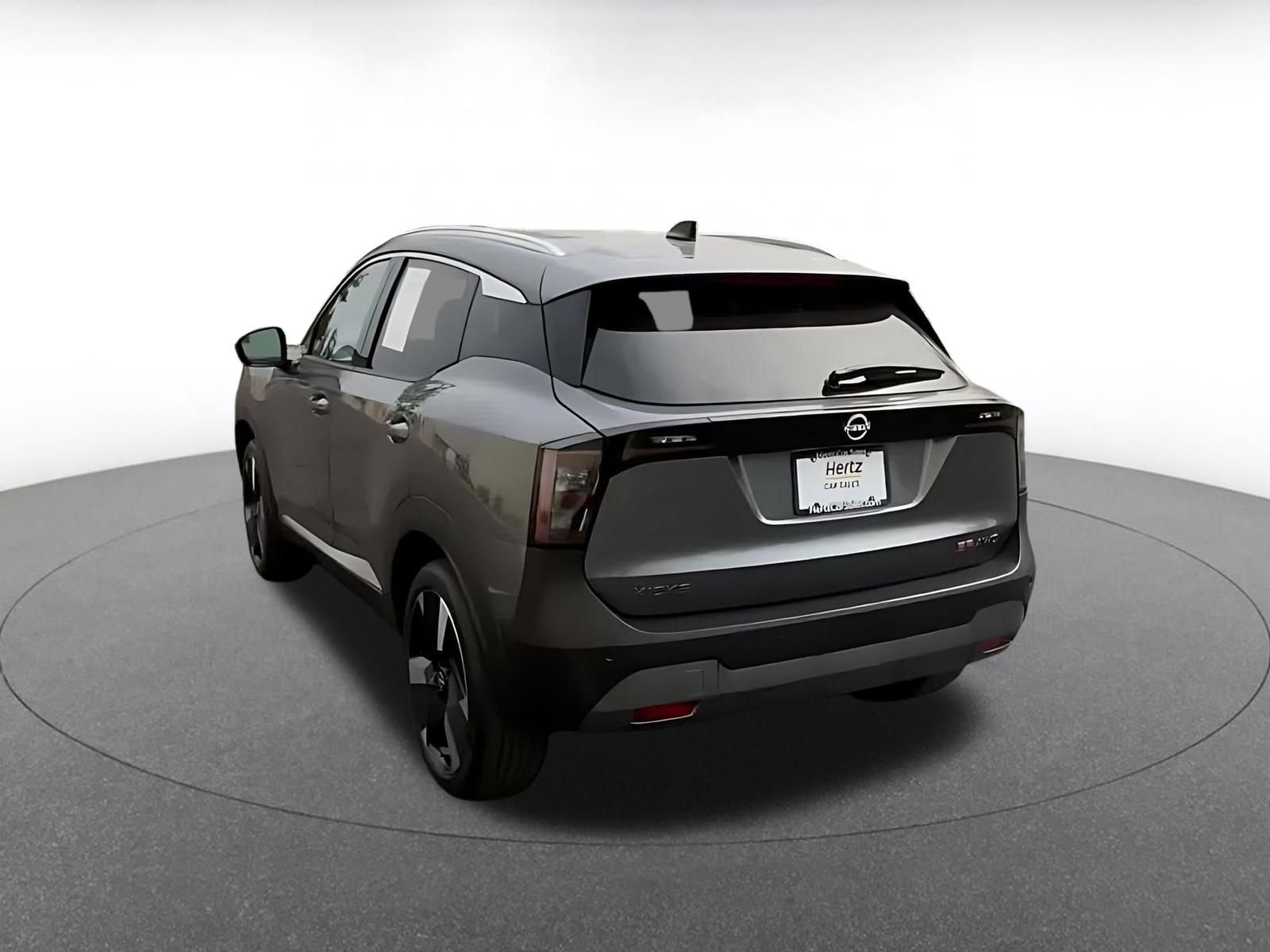 Thumbnail: 2026 Nissan Kicks - 10