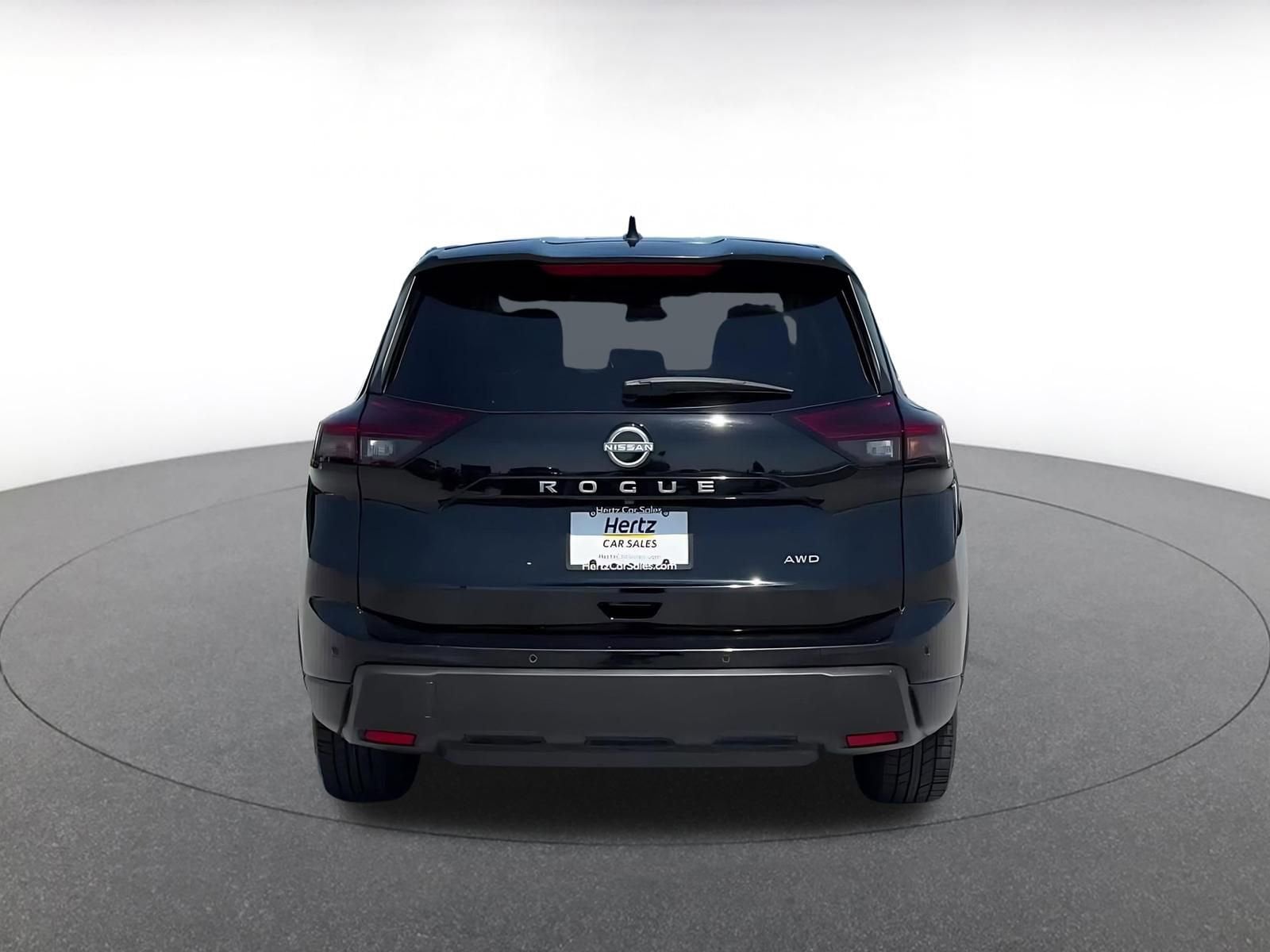 Thumbnail: 2025 Nissan Rogue - 12