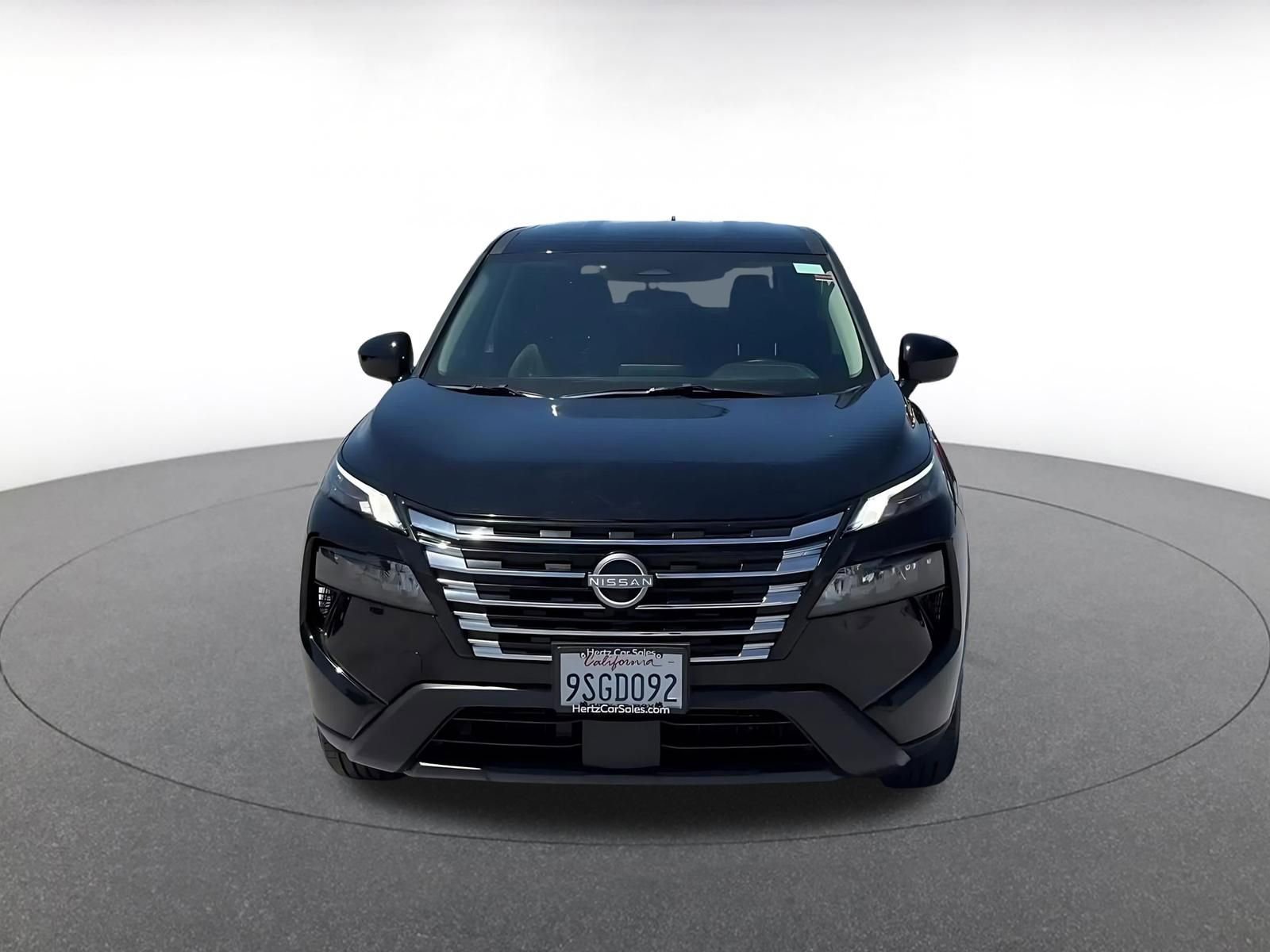 Thumbnail: 2025 Nissan Rogue - 4