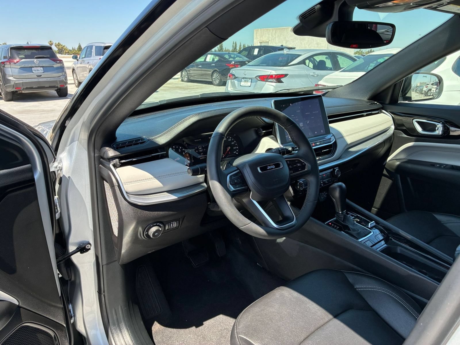 Thumbnail: 2025 Jeep Compass - 30