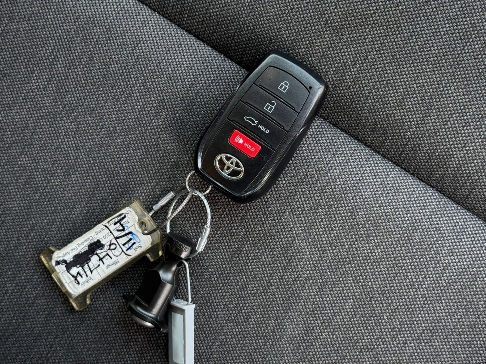 Thumbnail: 2025 Toyota Camry - 22