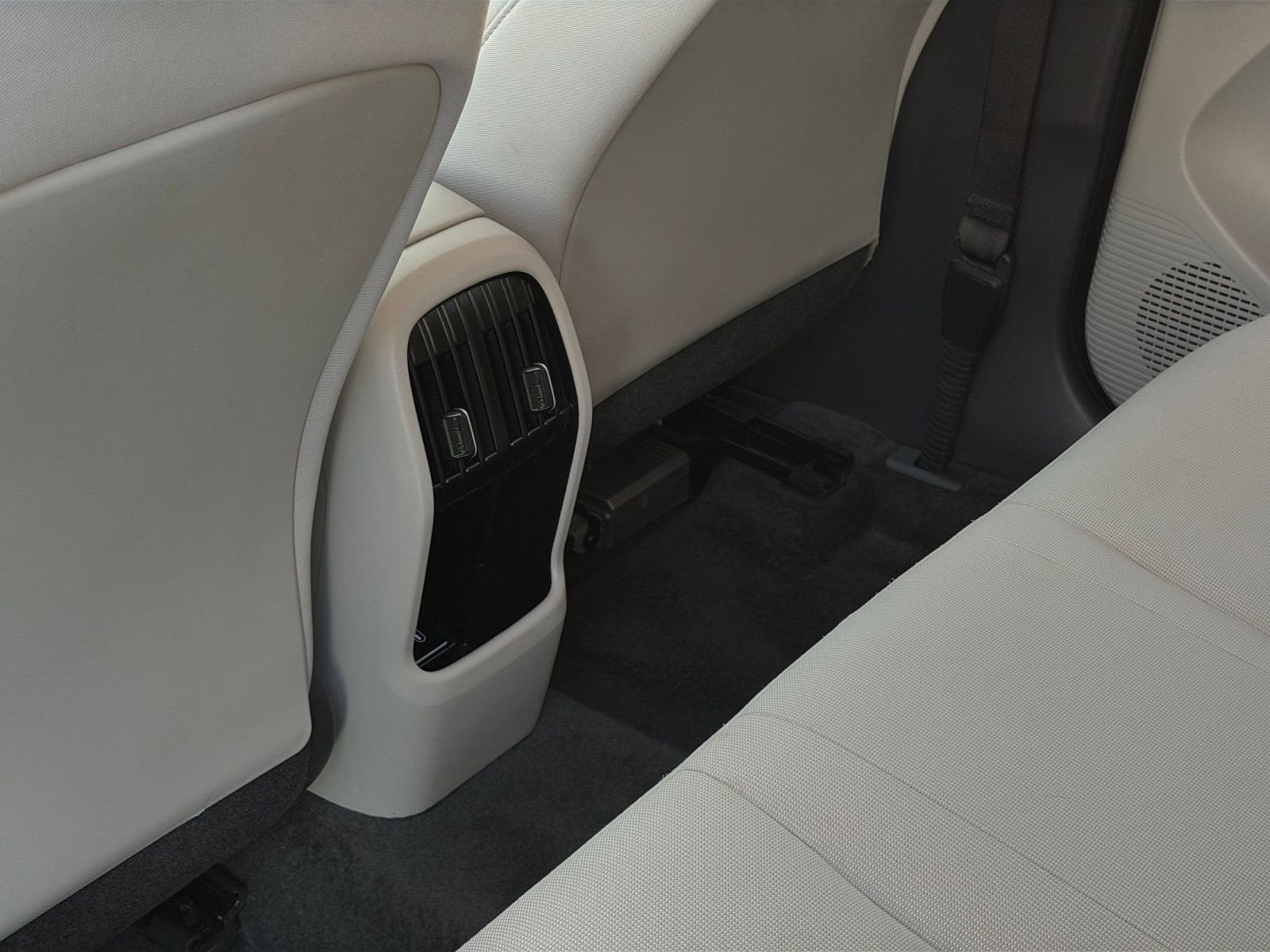 Thumbnail: 2025 Hyundai Kona - 24