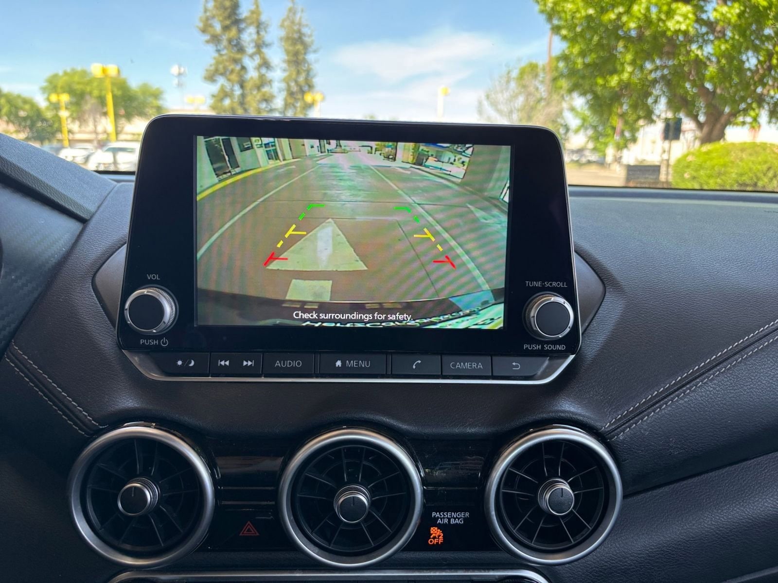 Thumbnail: 2025 Nissan Sentra - 22