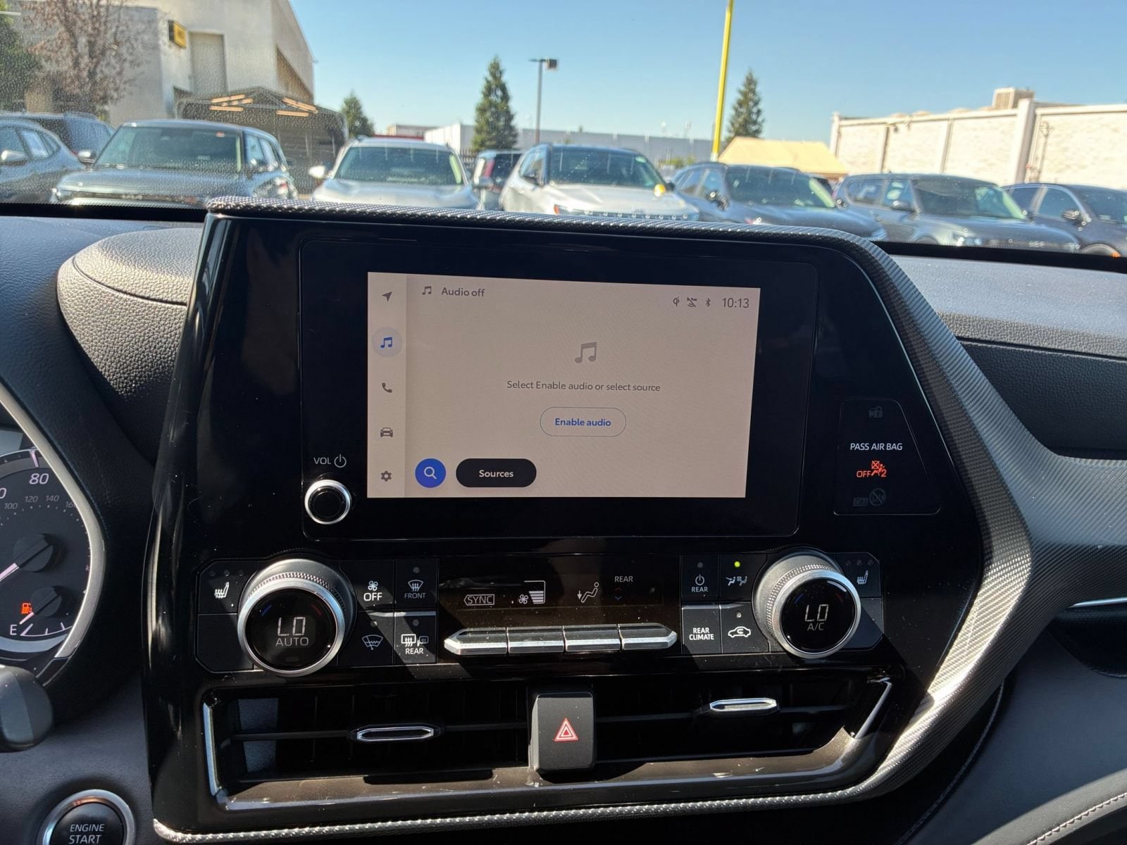 Thumbnail: 2024 Toyota Highlander - 20