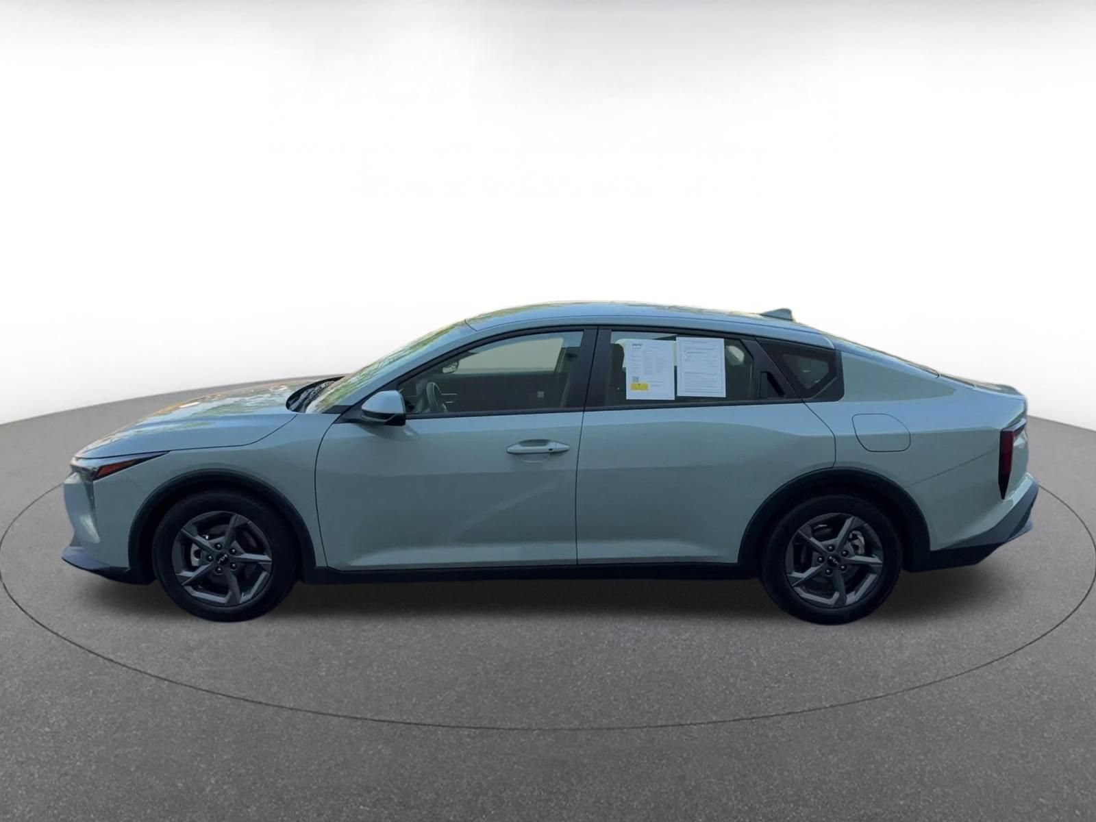 Thumbnail: 2026 Kia K4 - 9