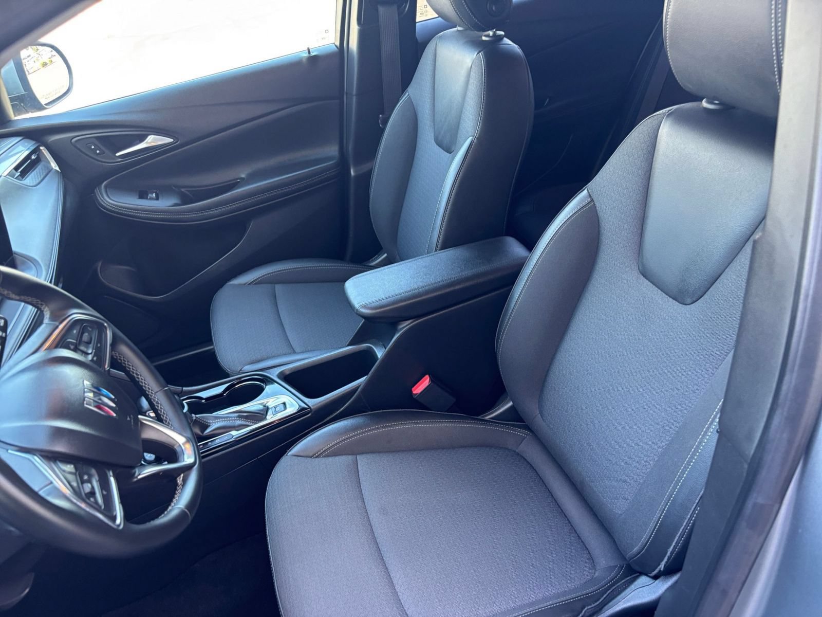 Thumbnail: 2025 Buick Encore GX - 35