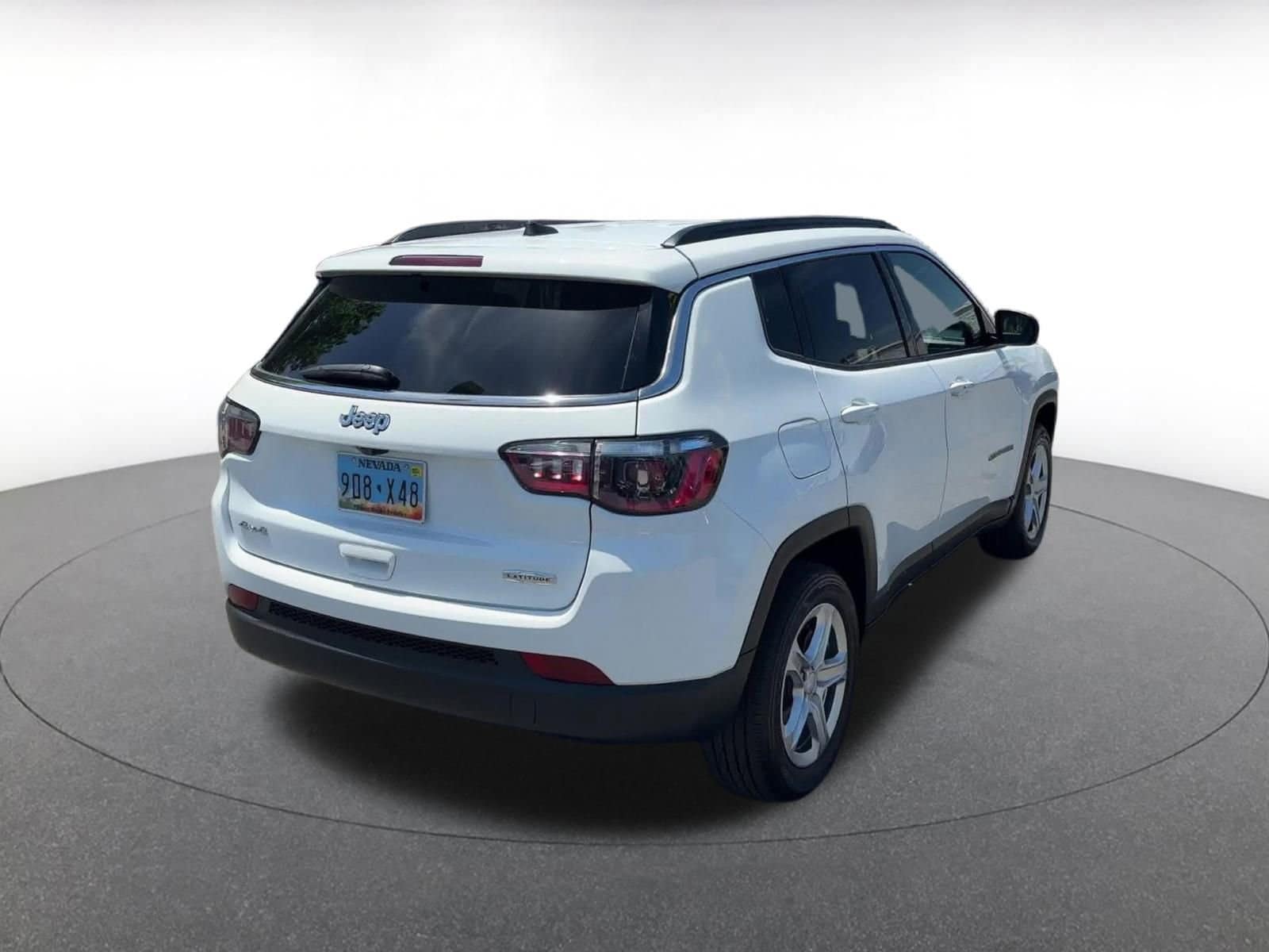 Thumbnail: 2023 Jeep Compass - 13