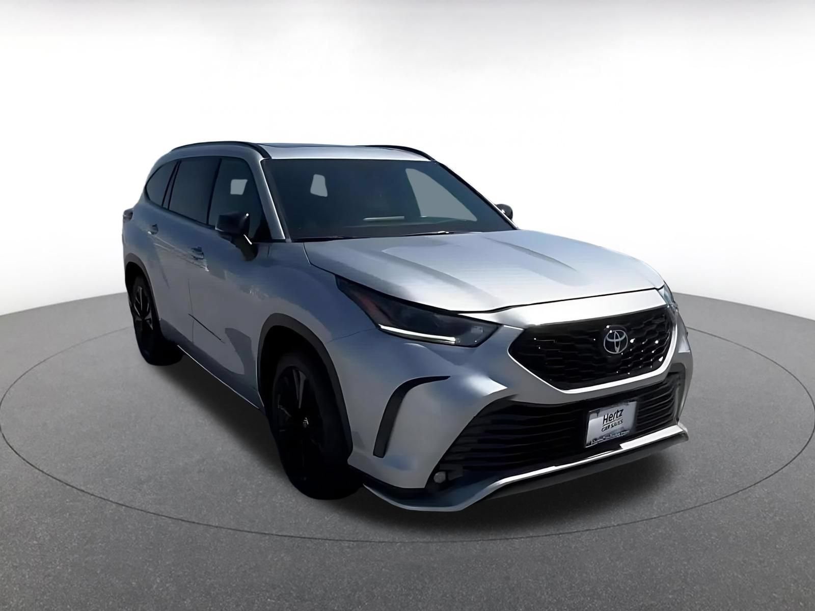 Thumbnail: 2024 Toyota Highlander - 3