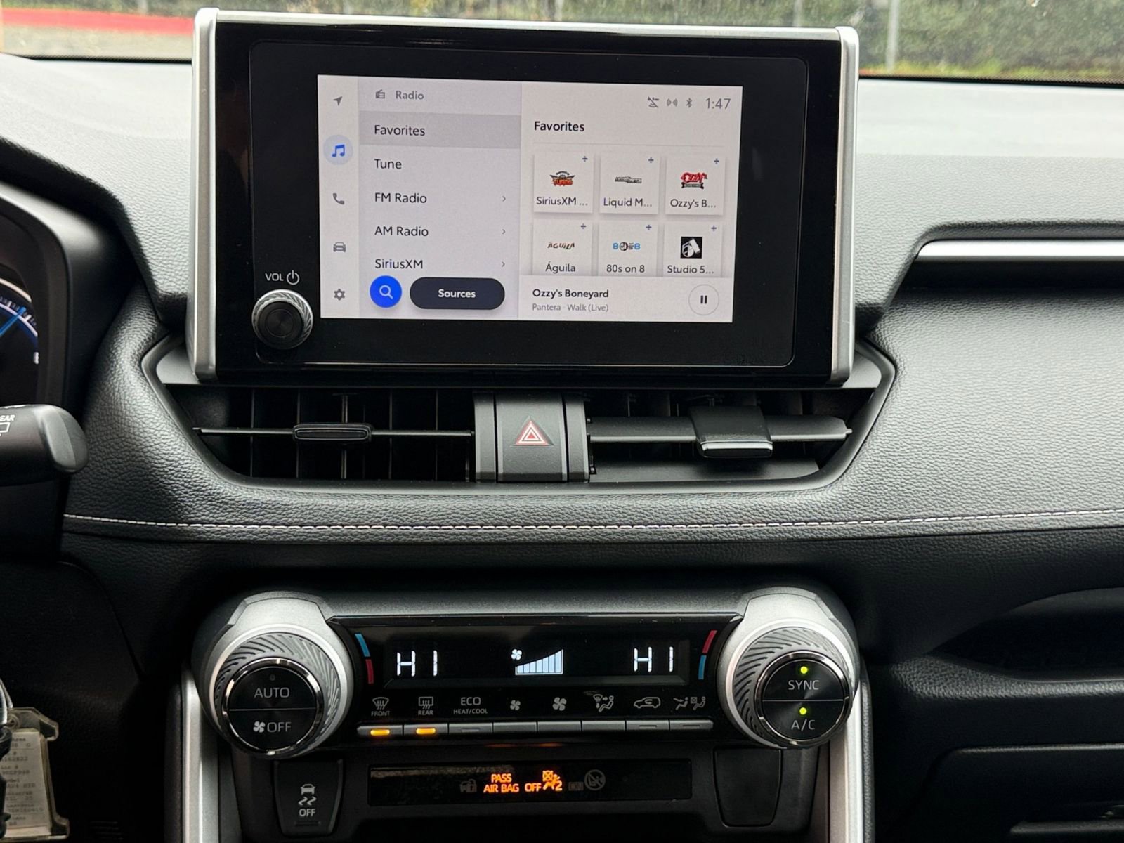 Thumbnail: 2025 Toyota RAV4 - 18