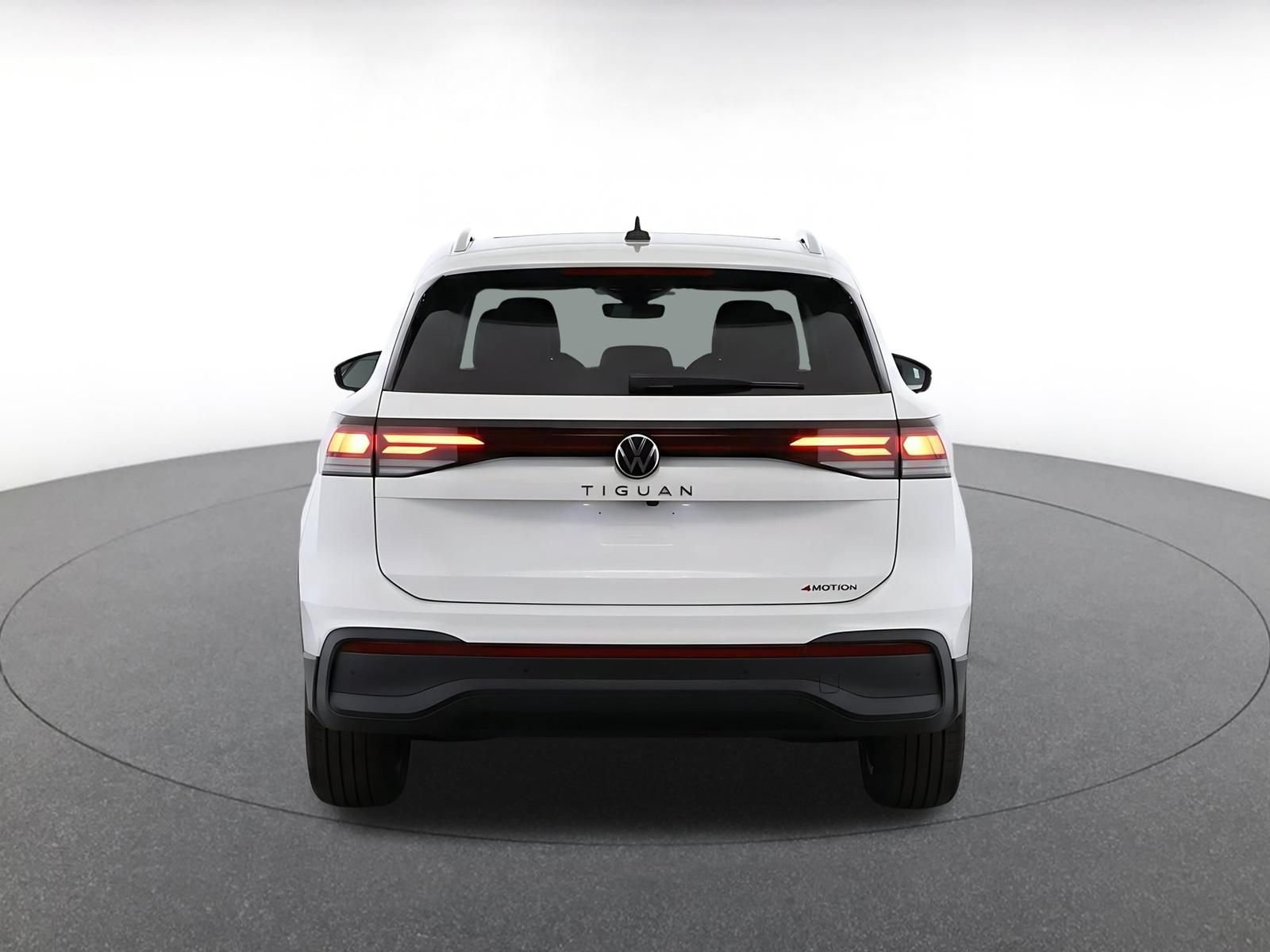 Thumbnail: 2026 Volkswagen Tiguan - 8