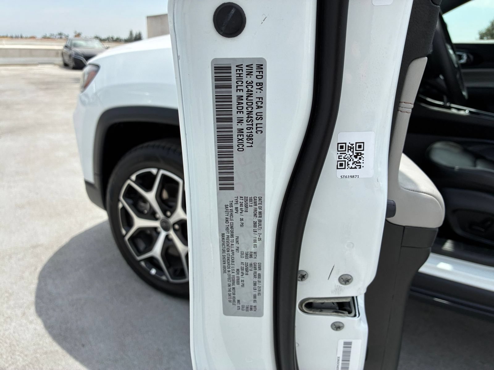 Thumbnail: 2025 Jeep Compass - 30
