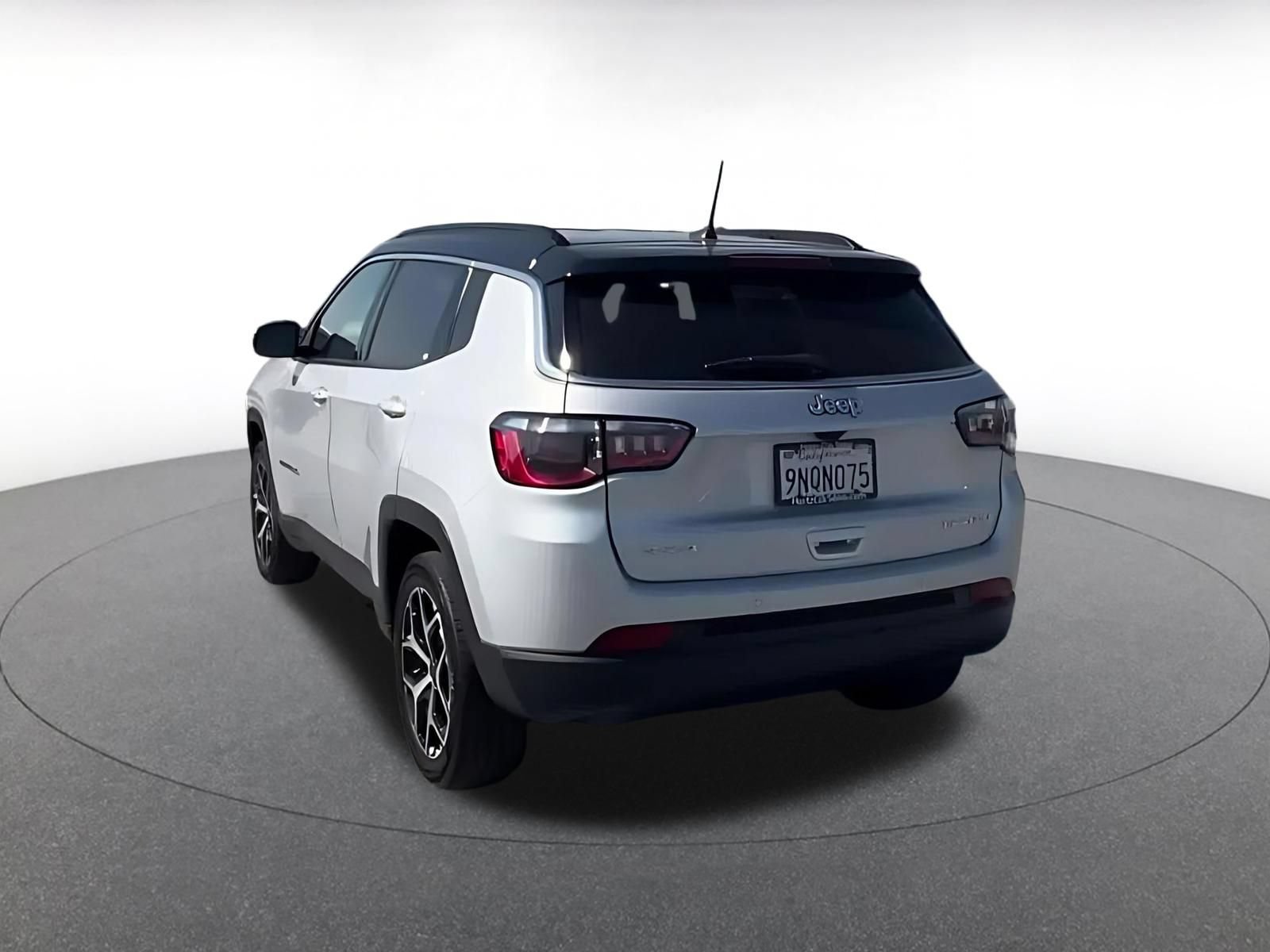 Thumbnail: 2025 Jeep Compass - 11