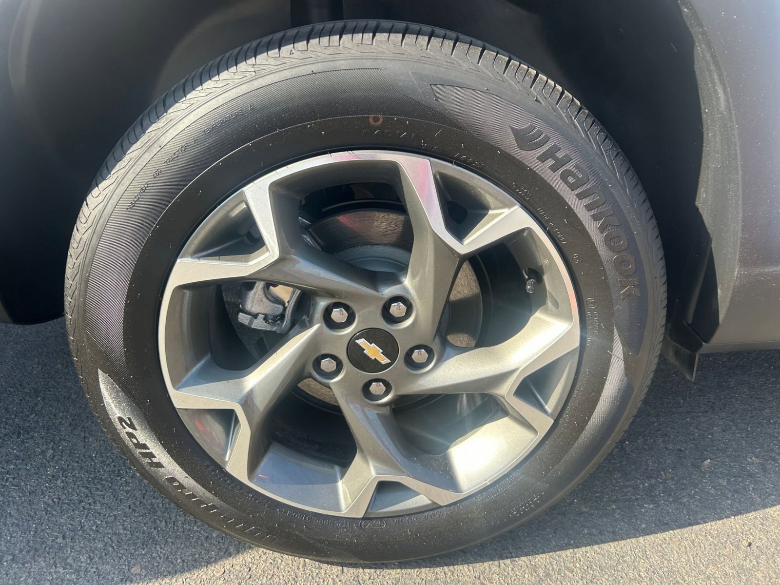 Thumbnail: 2025 Chevrolet Trax - 29