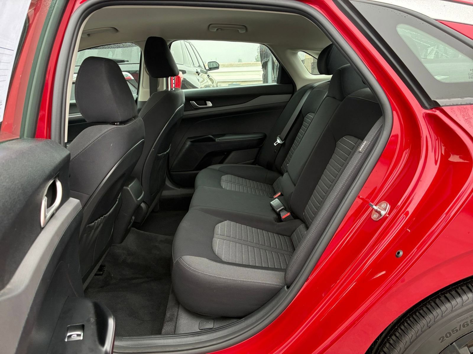 Thumbnail: 2025 Kia K5 - 24