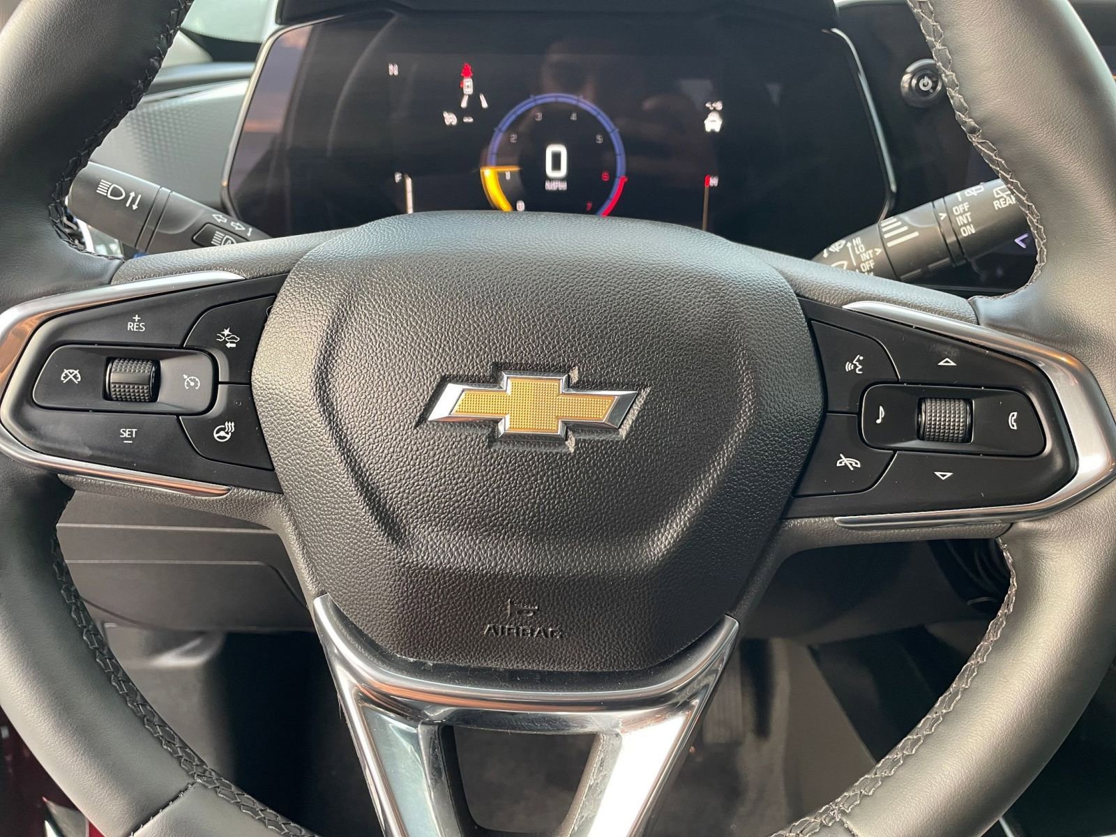 Thumbnail: 2025 Chevrolet Trax - 28