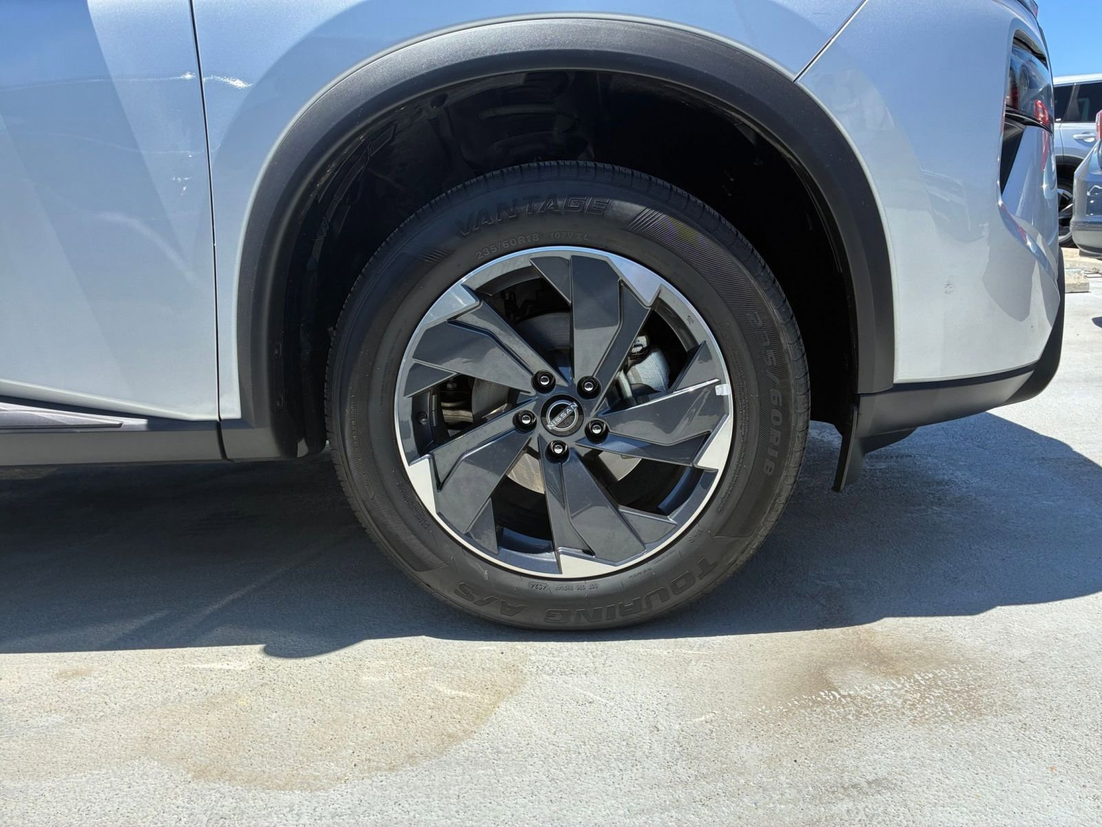 Thumbnail: 2025 Nissan Rogue - 32
