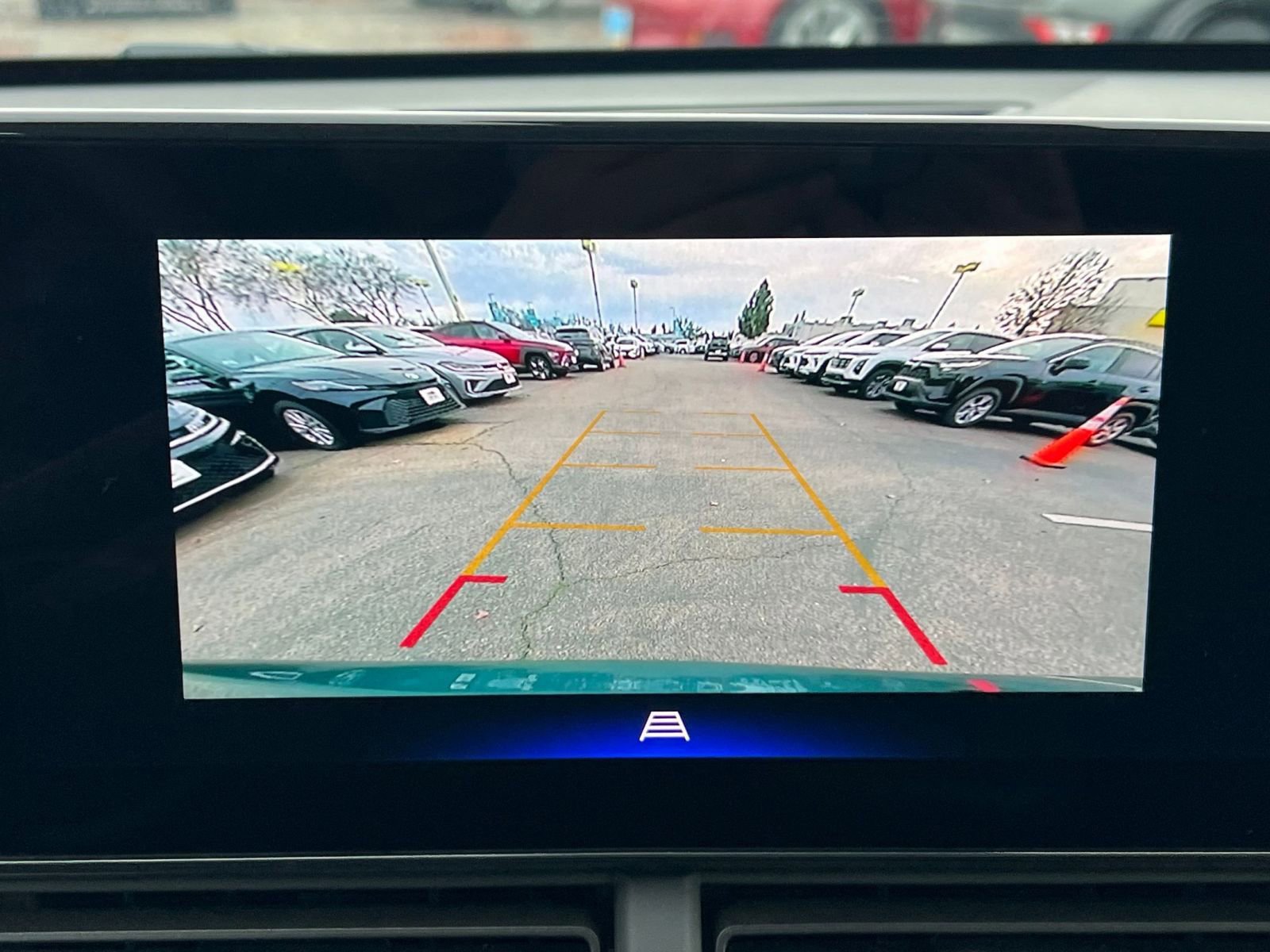 Thumbnail: 2025 Chevrolet Trax - 17