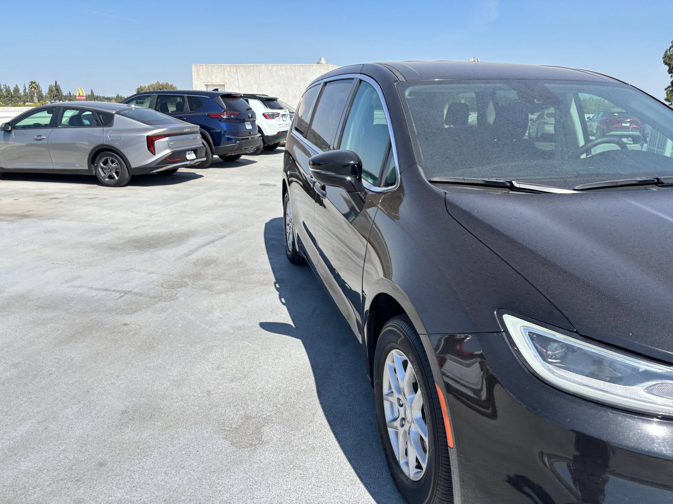Thumbnail: 2024 Chrysler Pacifica - 1