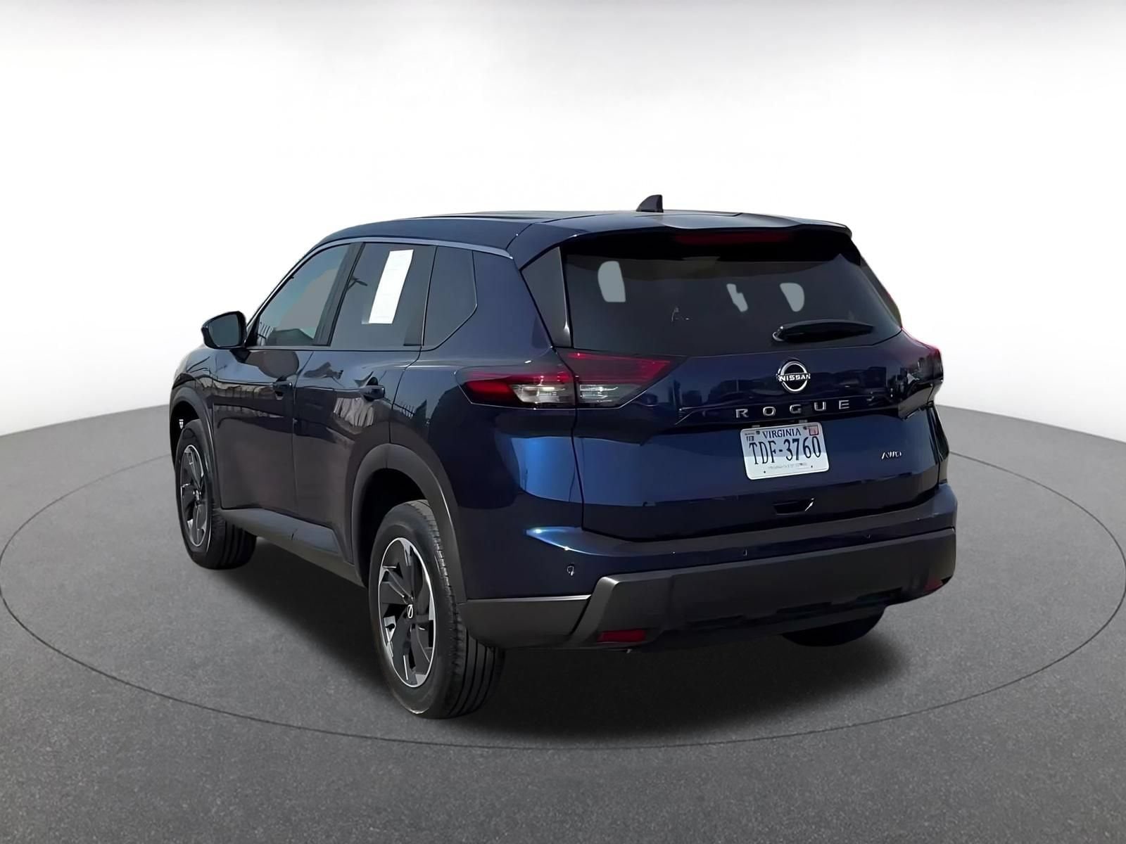 Thumbnail: 2025 Nissan Rogue - 10