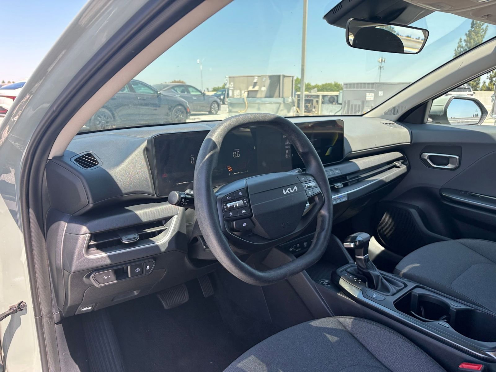 Thumbnail: 2025 Kia K4 - 33