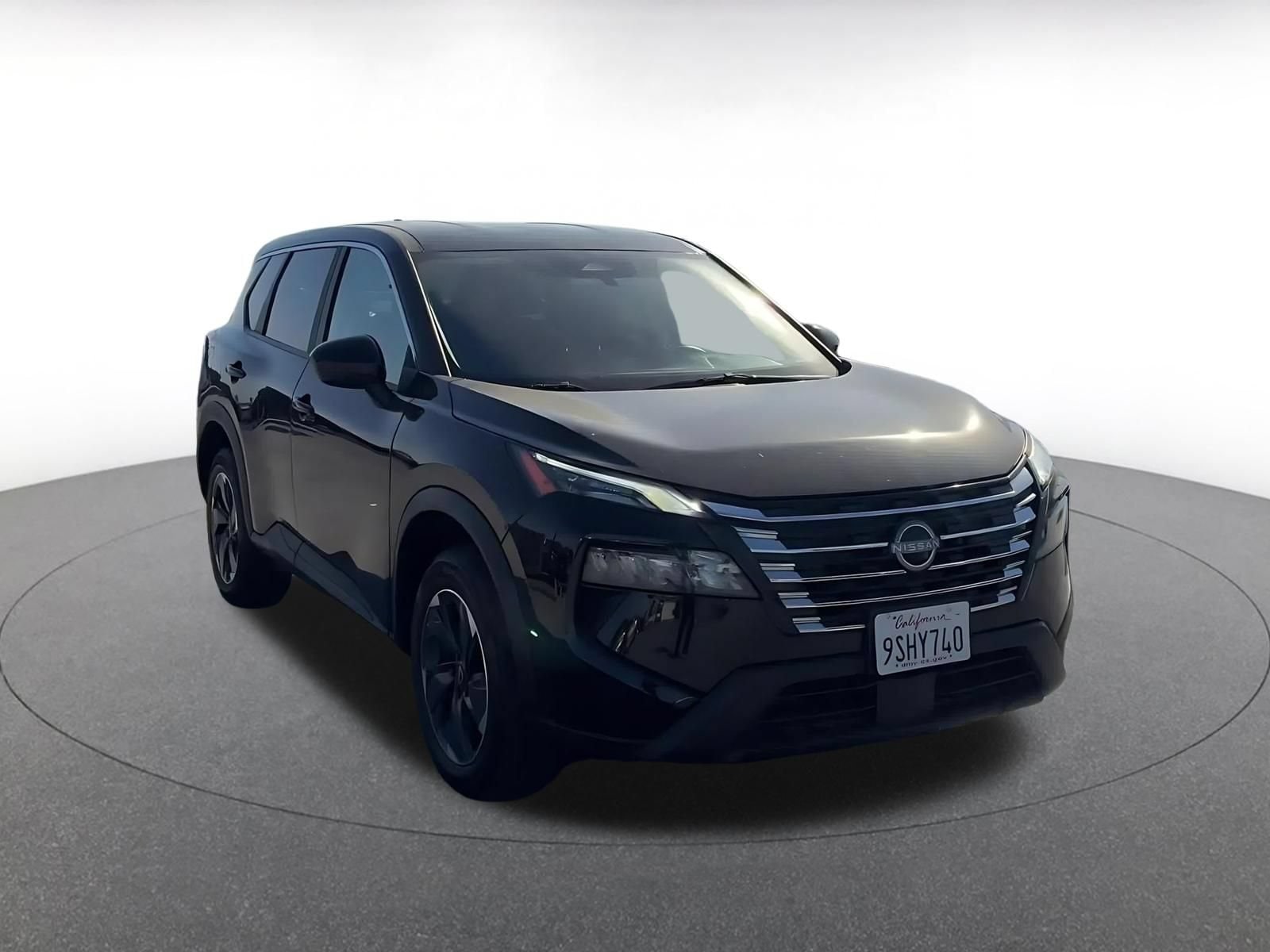 Thumbnail: 2025 Nissan Rogue - 3