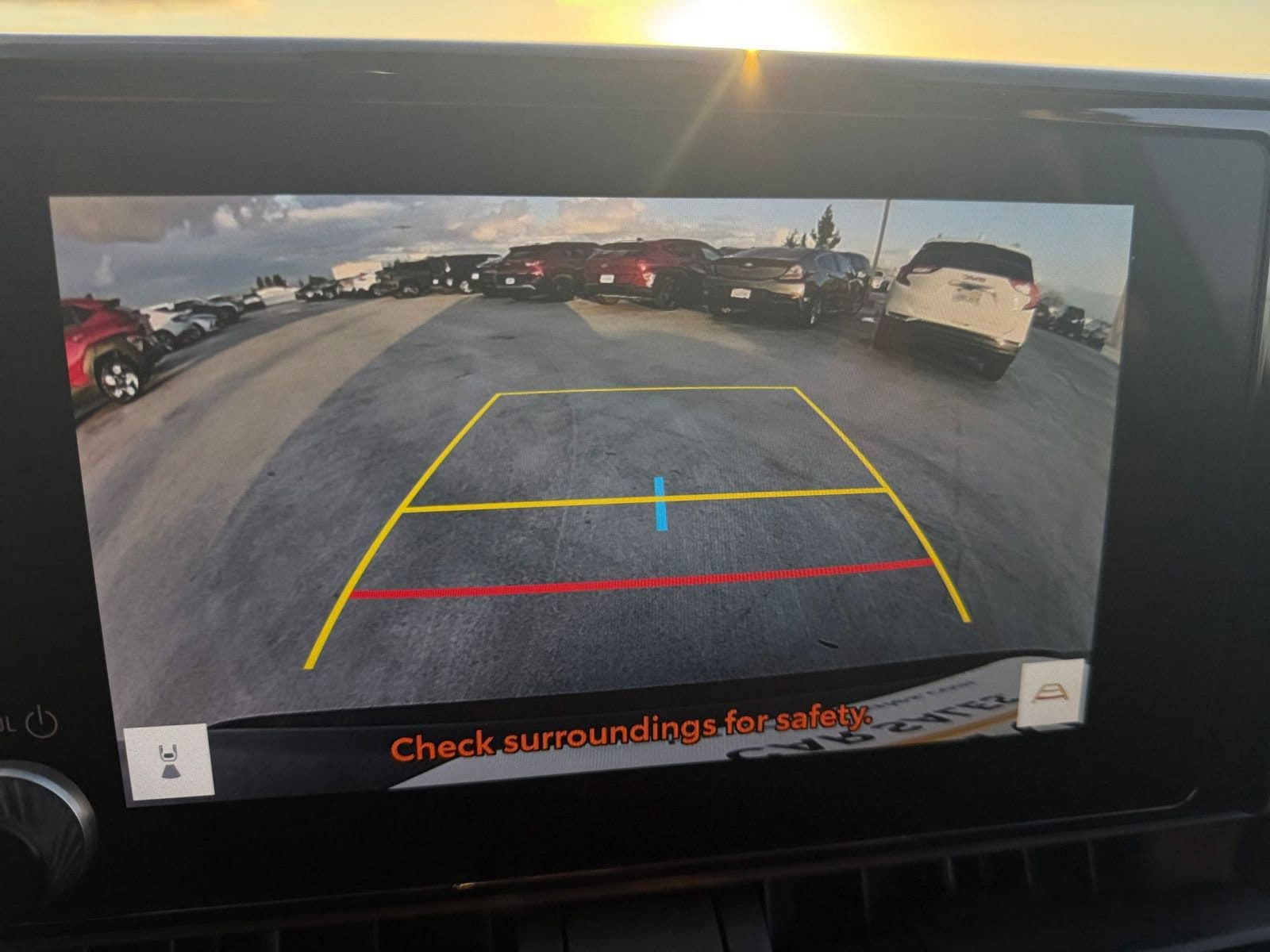 Thumbnail: 2025 Toyota RAV4 - 17