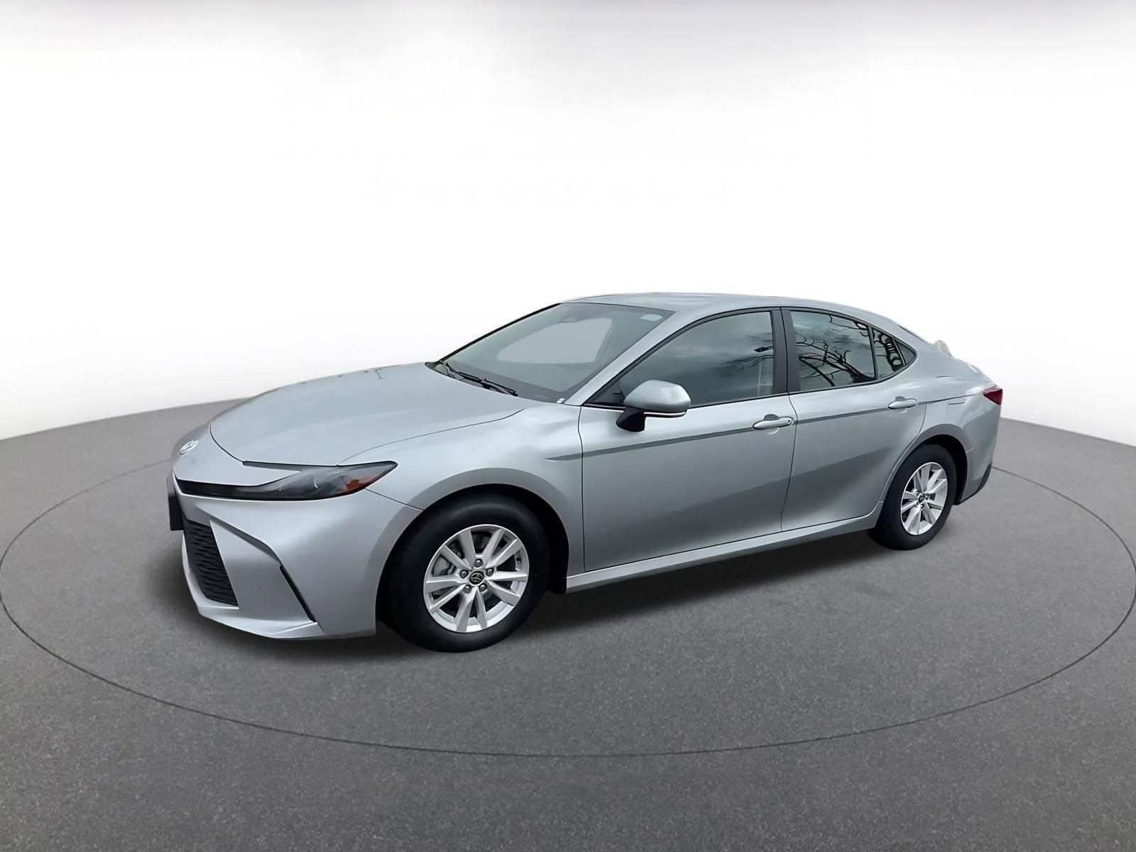 Thumbnail: 2025 Toyota Camry - 8