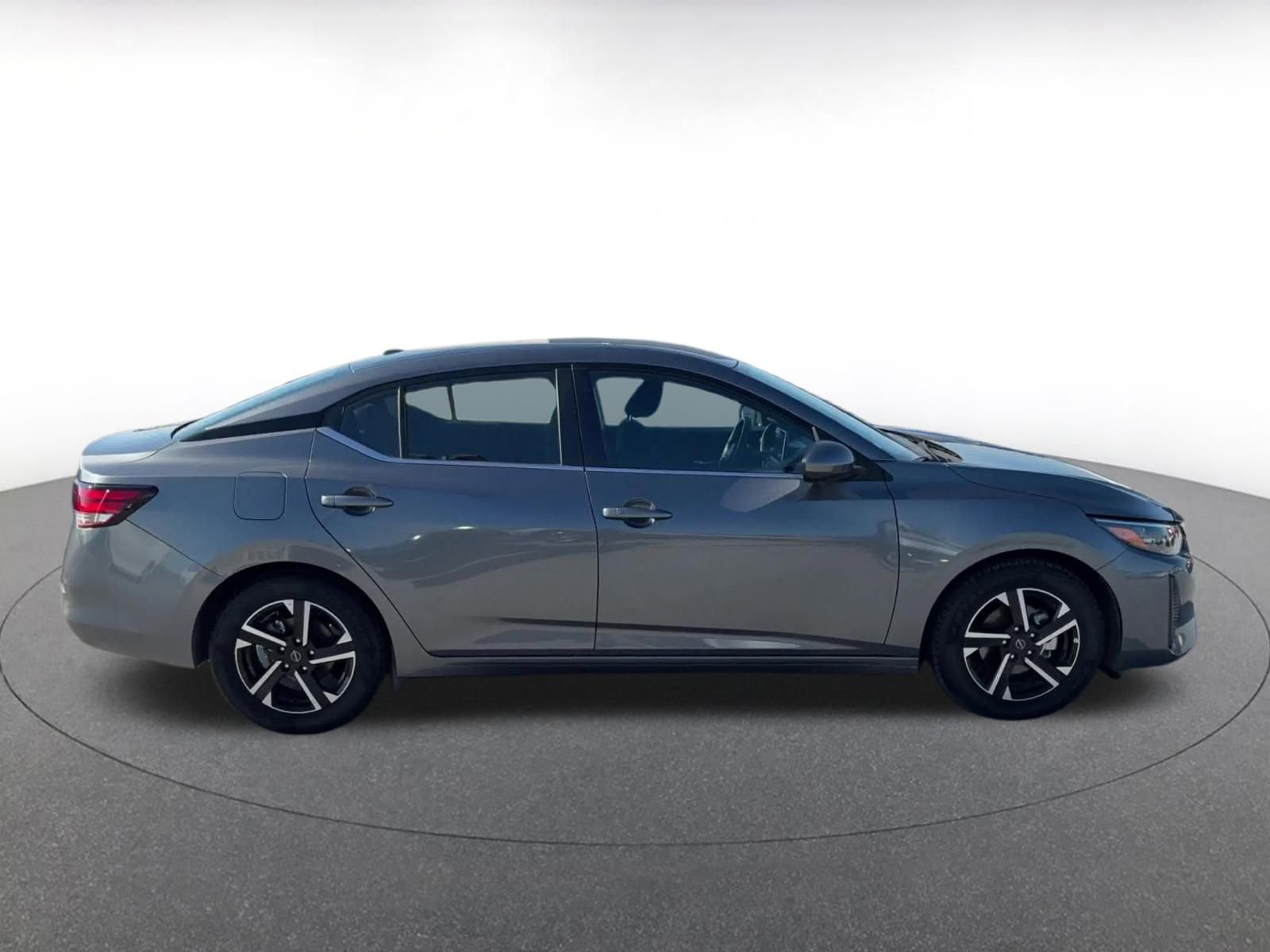 Thumbnail: 2025 Nissan Sentra - 16