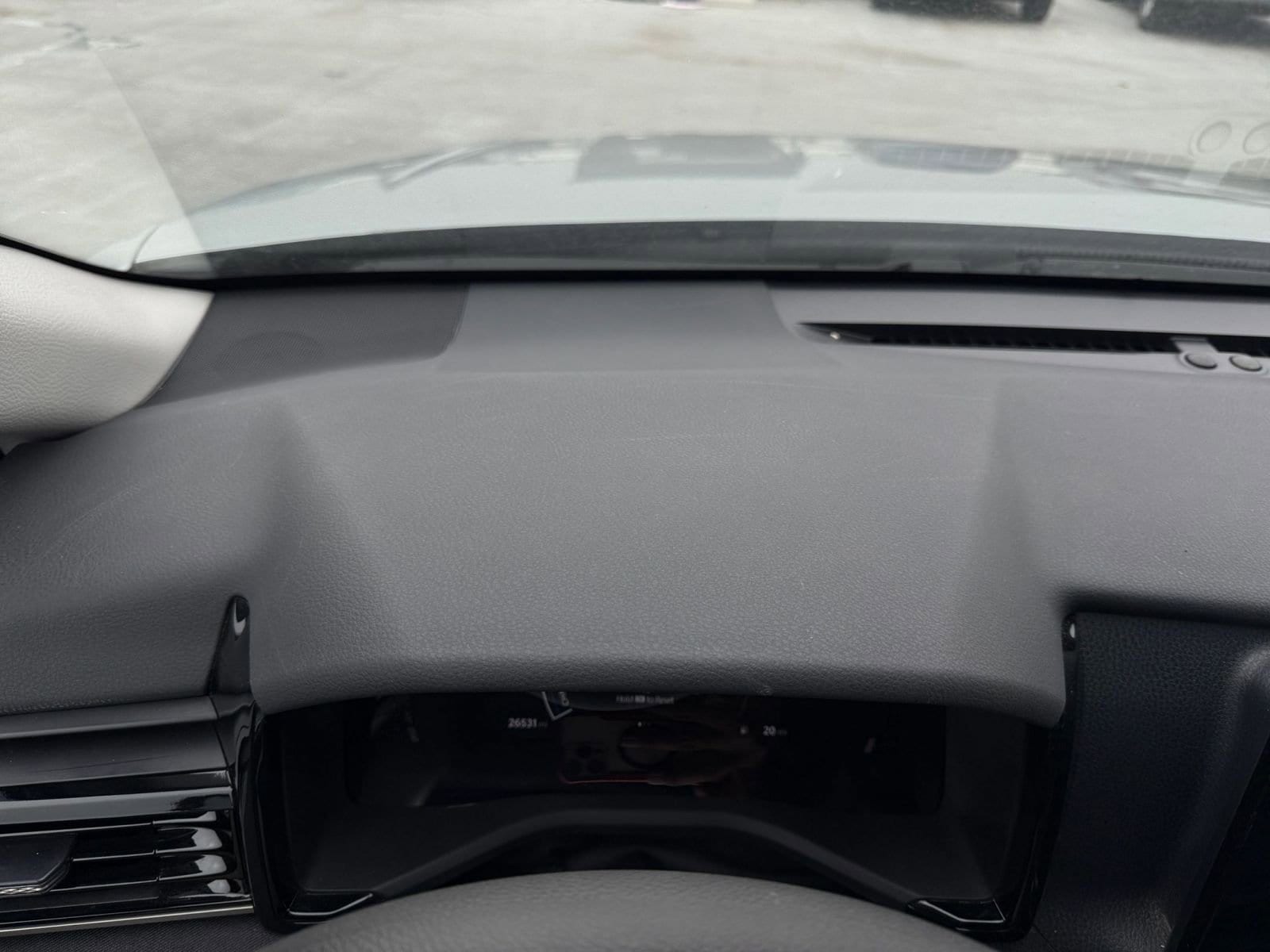 Thumbnail: 2025 Toyota Camry - 34