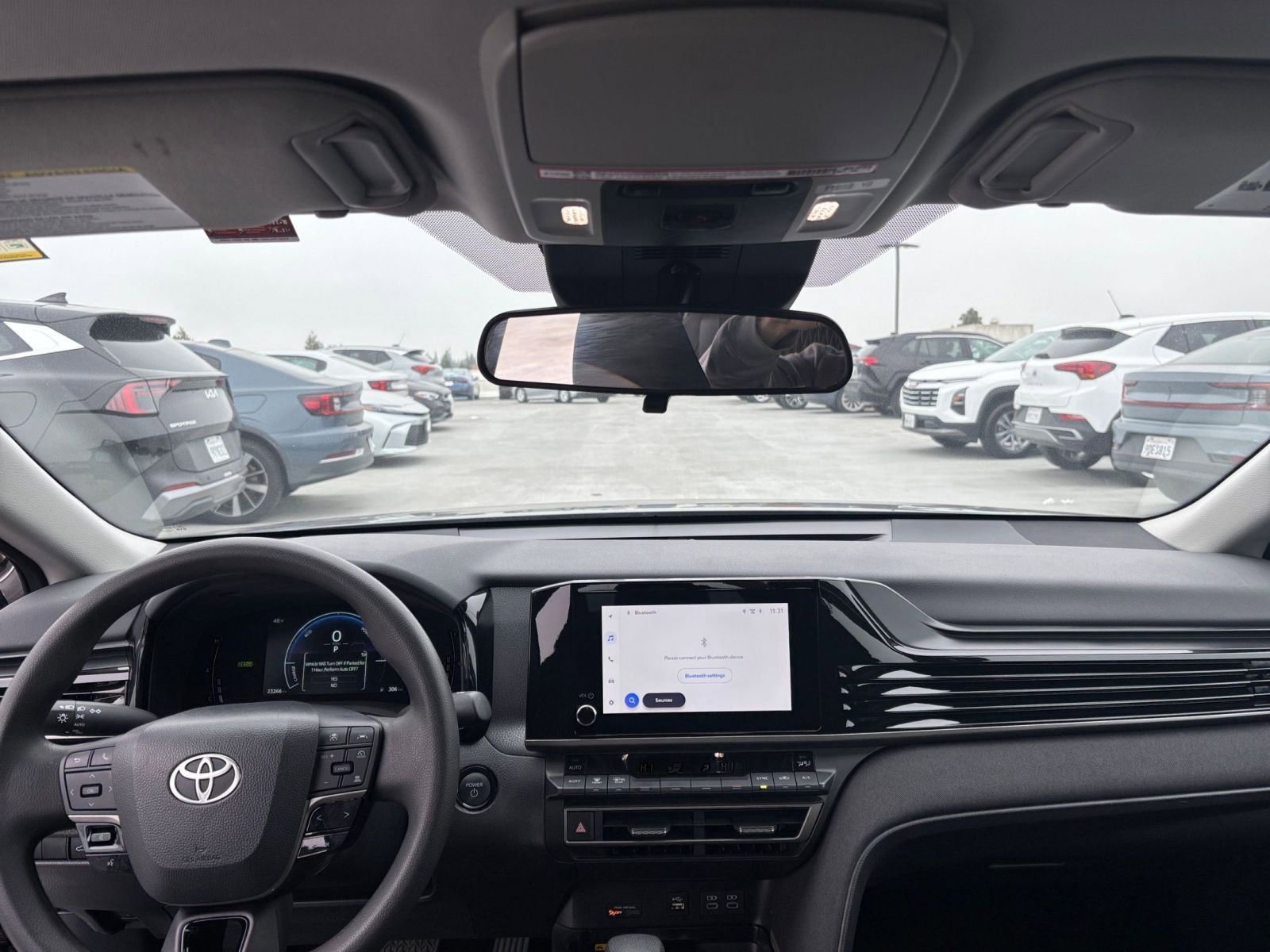 Thumbnail: 2025 Toyota Camry - 32