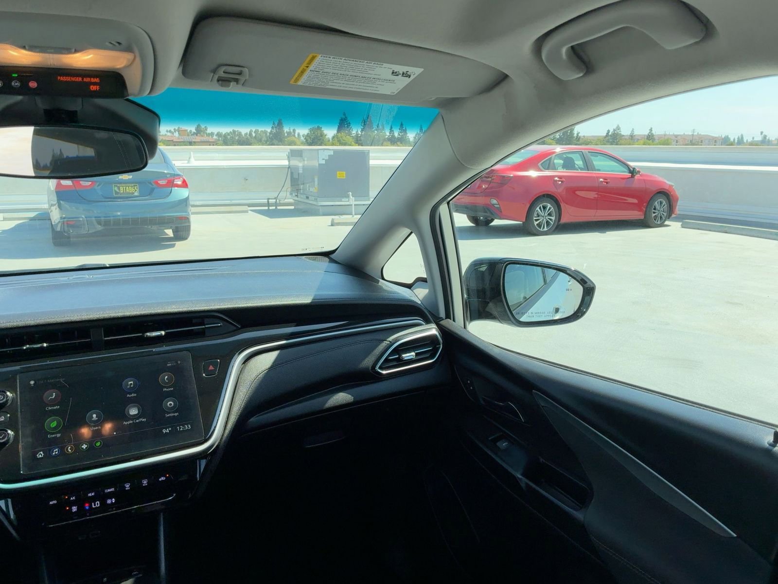 Thumbnail: 2023 Chevrolet Bolt EV - 23