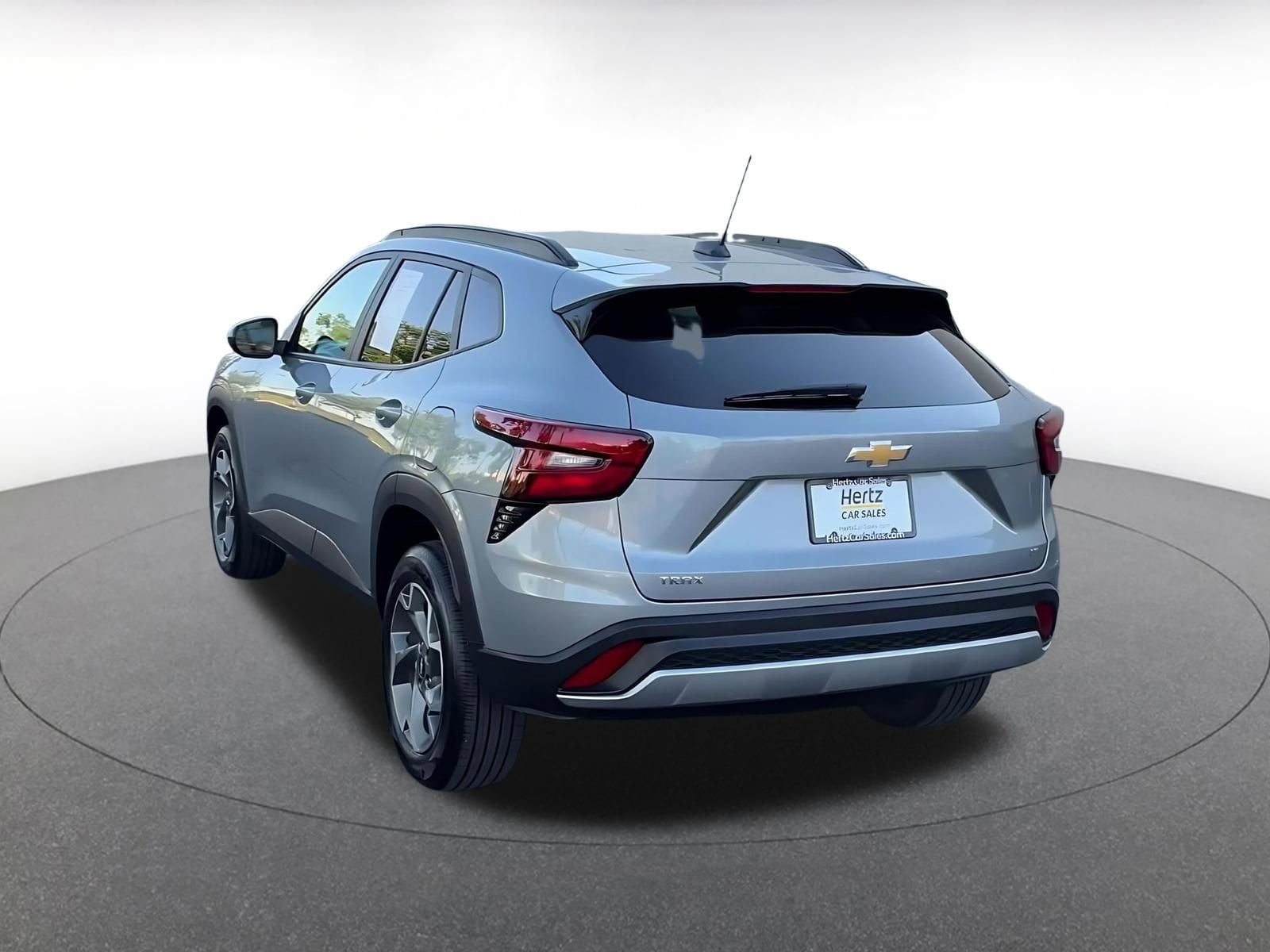 Thumbnail: 2025 Chevrolet Trax - 11