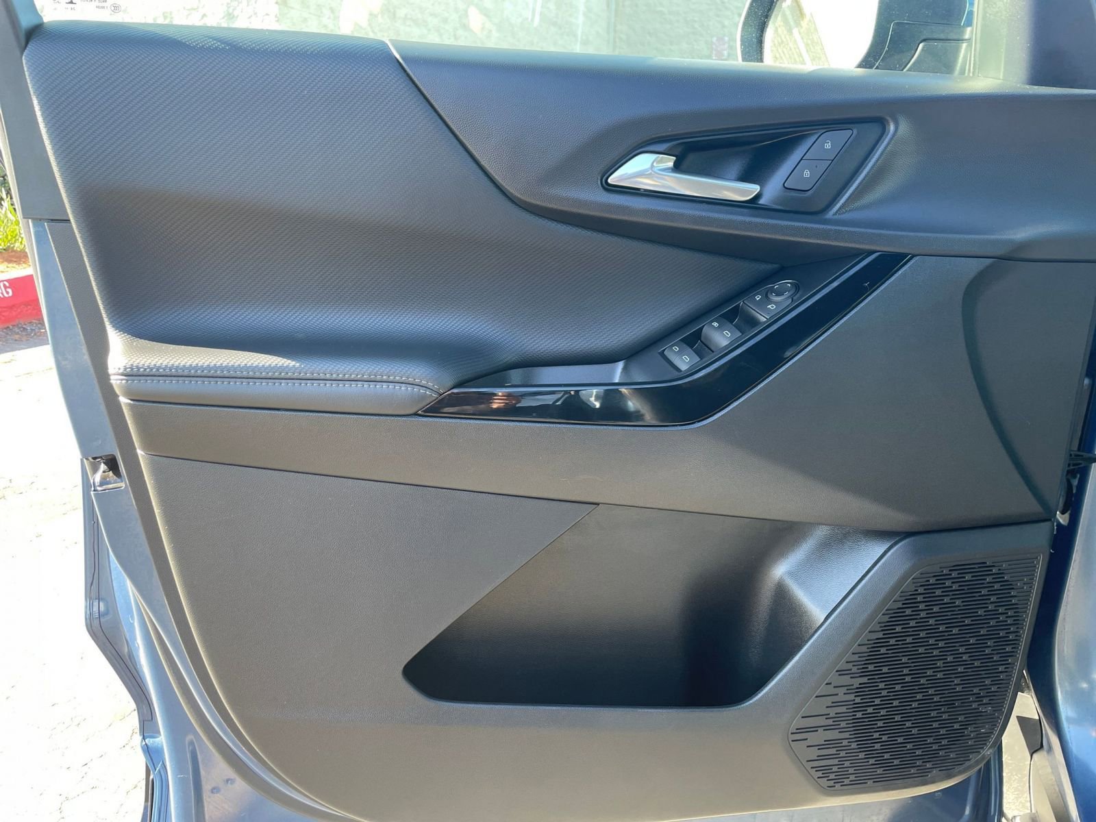 Thumbnail: 2025 Chevrolet Equinox - 20