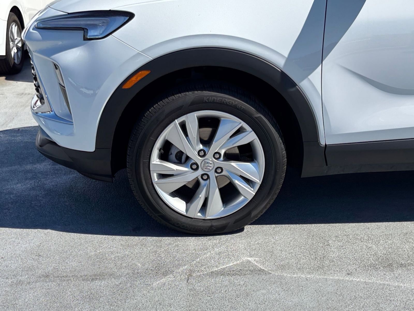 Thumbnail: 2025 Buick Encore GX - 29