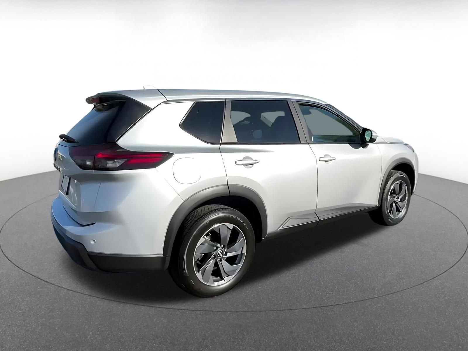 Thumbnail: 2025 Nissan Rogue - 15