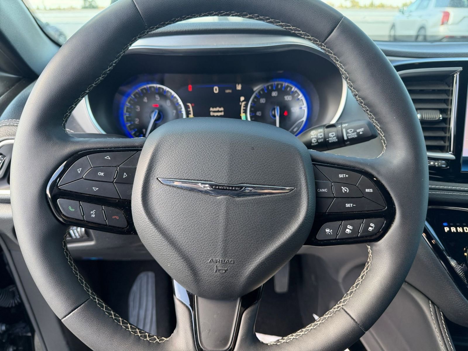 Thumbnail: 2025 Chrysler Pacifica - 31