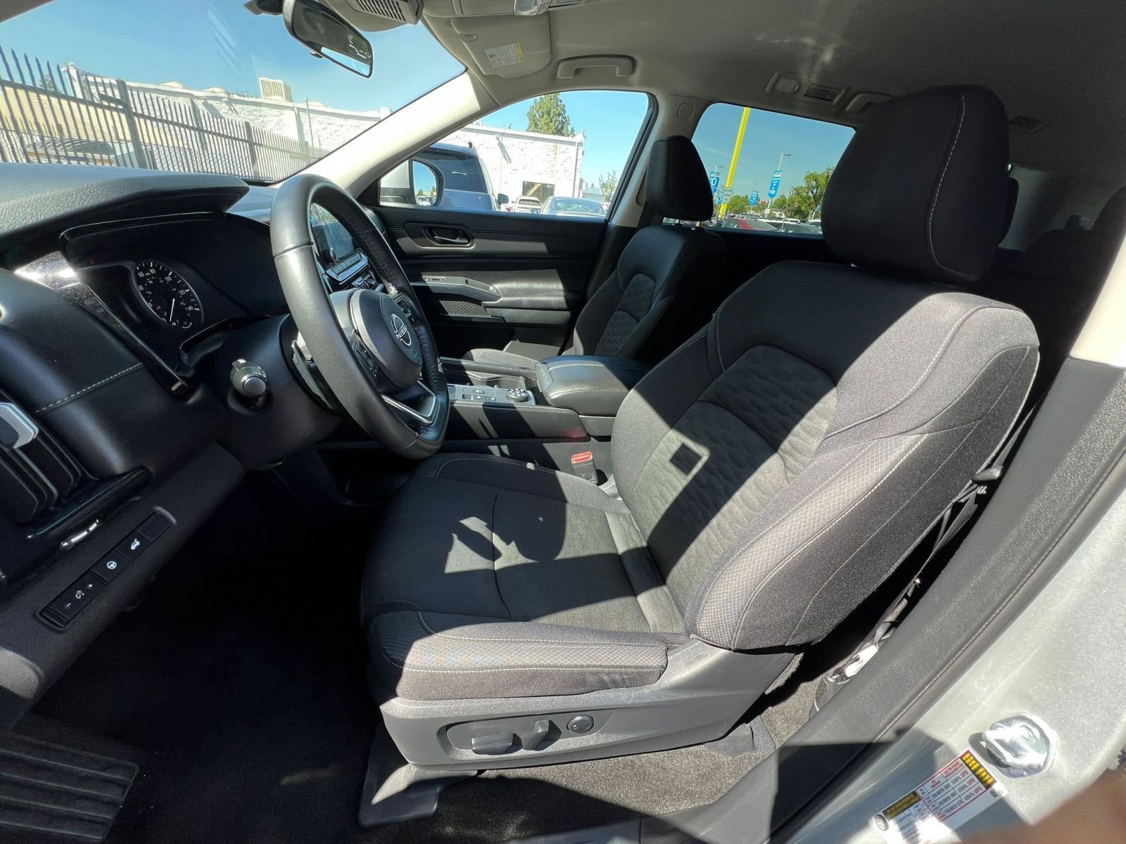 Thumbnail: 2025 Nissan Pathfinder - 28