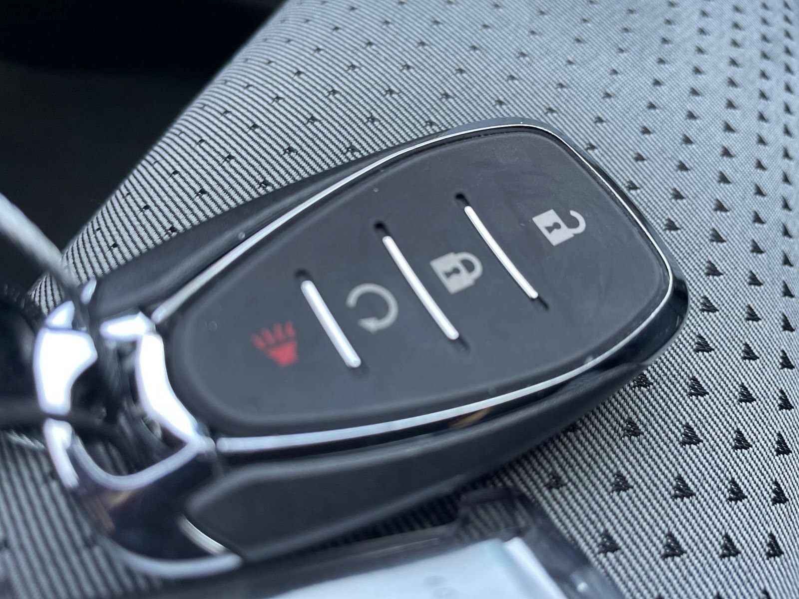 Thumbnail: 2025 Chevrolet Trax - 22