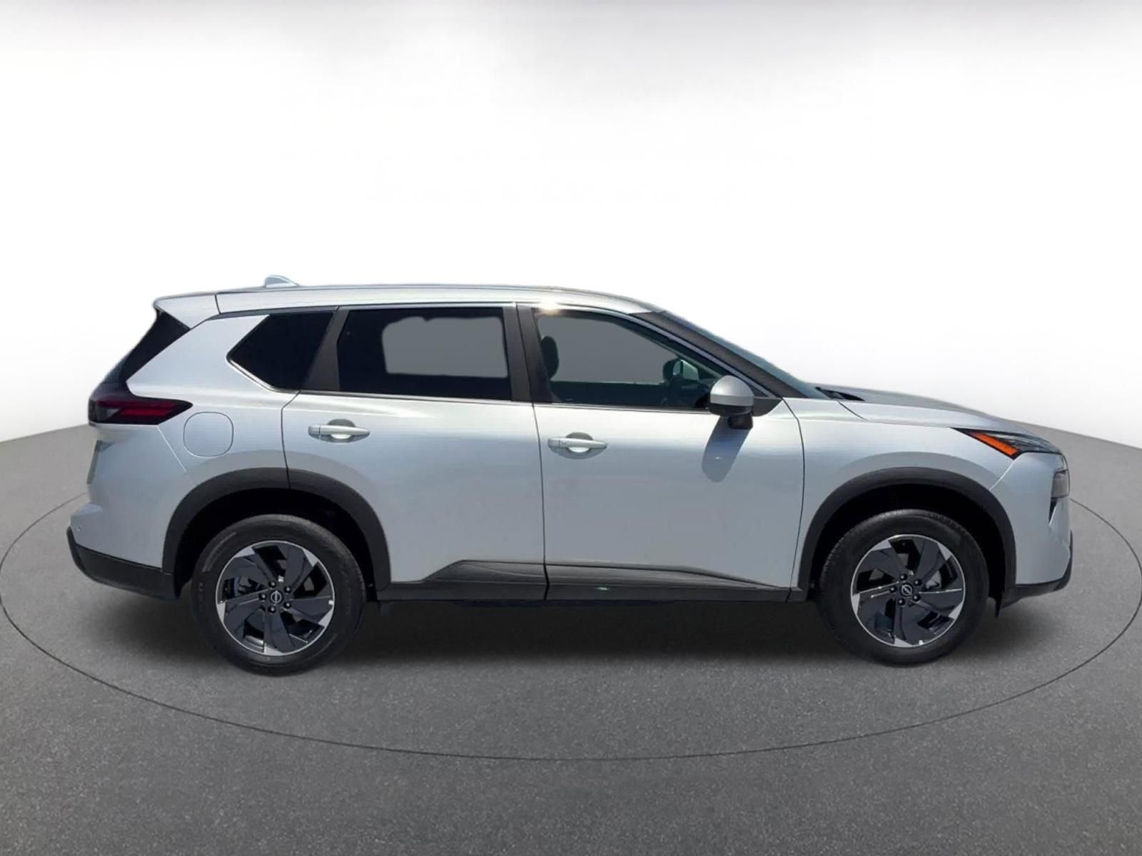 Thumbnail: 2025 Nissan Rogue - 16
