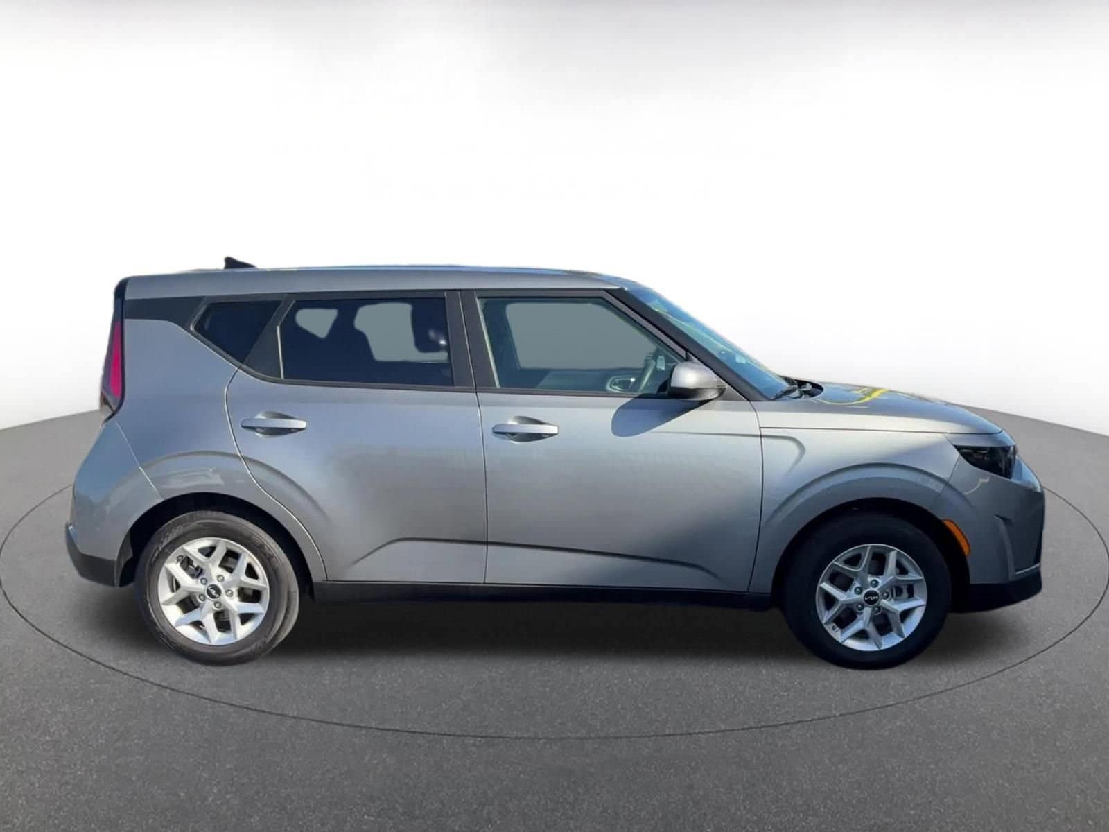 Thumbnail: 2025 Kia Soul - 16